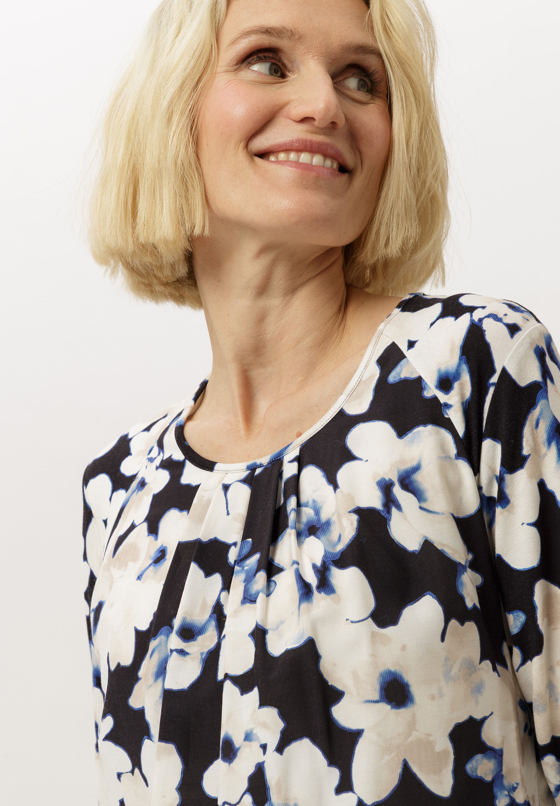 Bluse, Person, Lächeln, Erwachsener, Frau, Bluse, Person, Lächeln, Erwachsener, Frau, Bluse, Person, Lächeln, Erwachsener, Frau, Bluse, Person, Lächeln, Erwachsener, Frau, Bluse, Person, Lächeln, Erwachsener, Frau