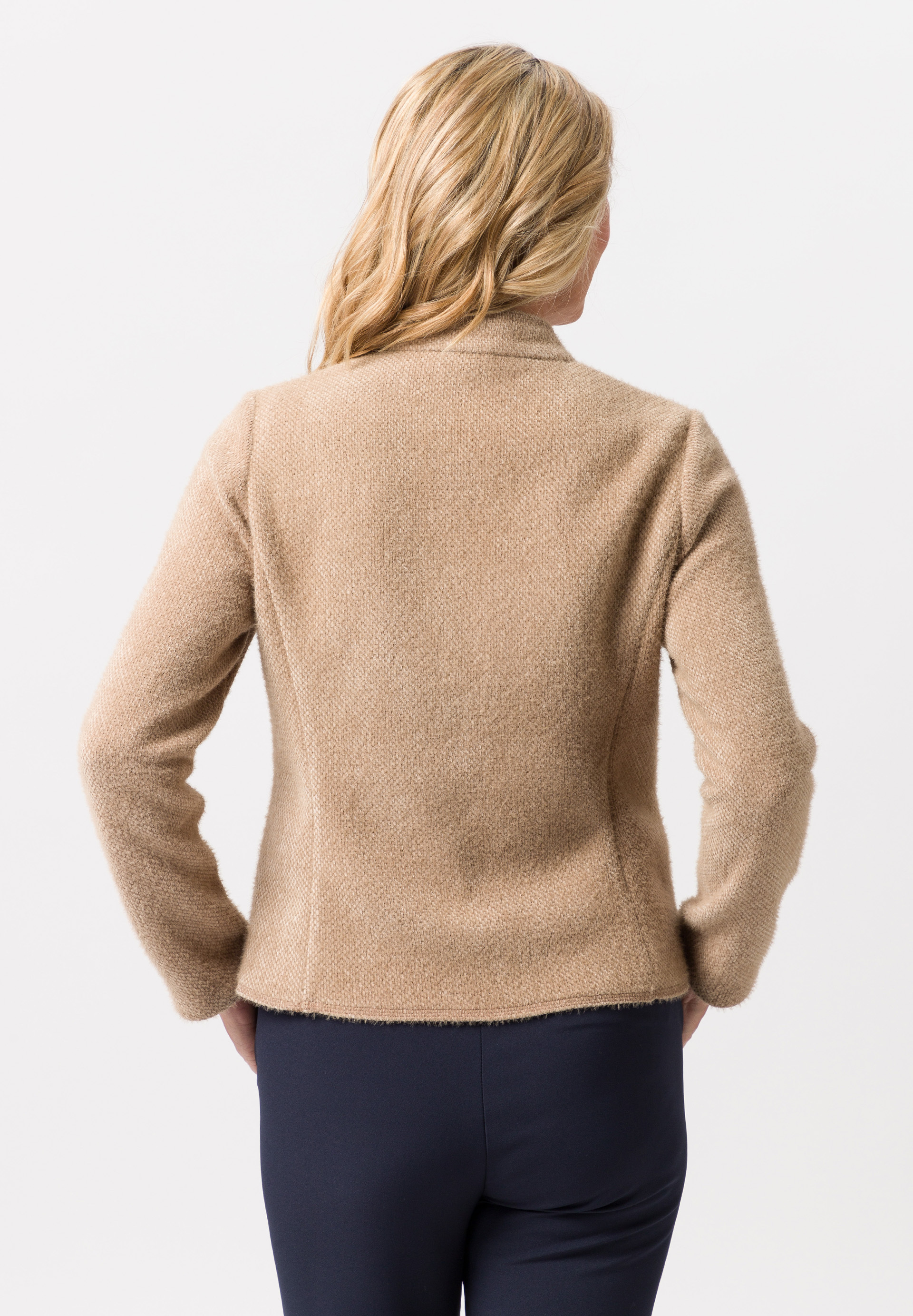 Strickjacke in trendiger Strick-Optik - Bild 2 Strickjacke in trendiger Strick-Optik - Bild 2