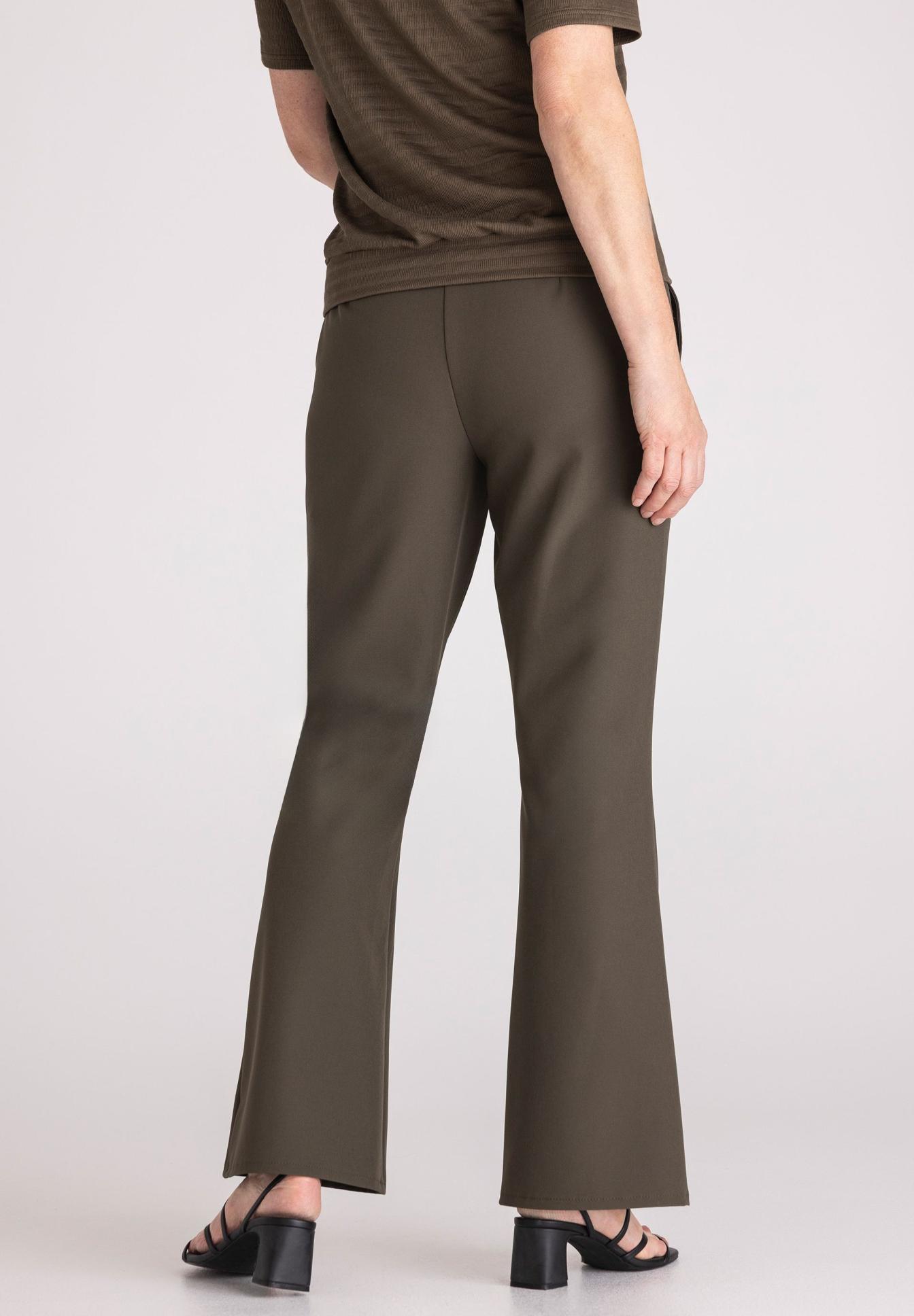 Hose, Hosenbein, weite Beine, auffällige Schlitzkante, olivgrün