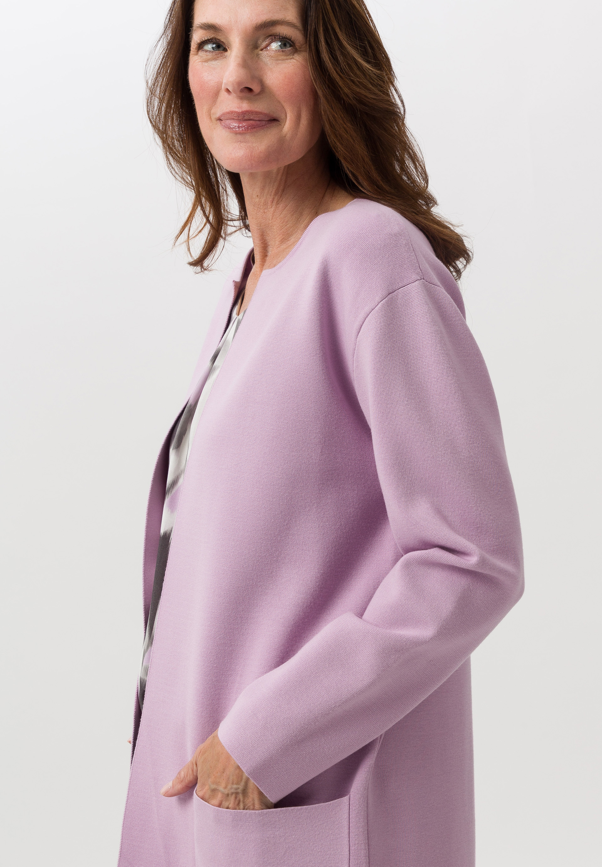 Cardigan With open edges - Bild 4 Langarm, Mantel, Erwachsener, Person, Frau, Langarm, Mantel, Erwachsener, Person, Frau, Langarm, Mantel, Erwachsener, Person, Frau, Langarm, Mantel, Erwachsener, Person, Frau, Langarm, Mantel, Erwachsener, Person, Frau