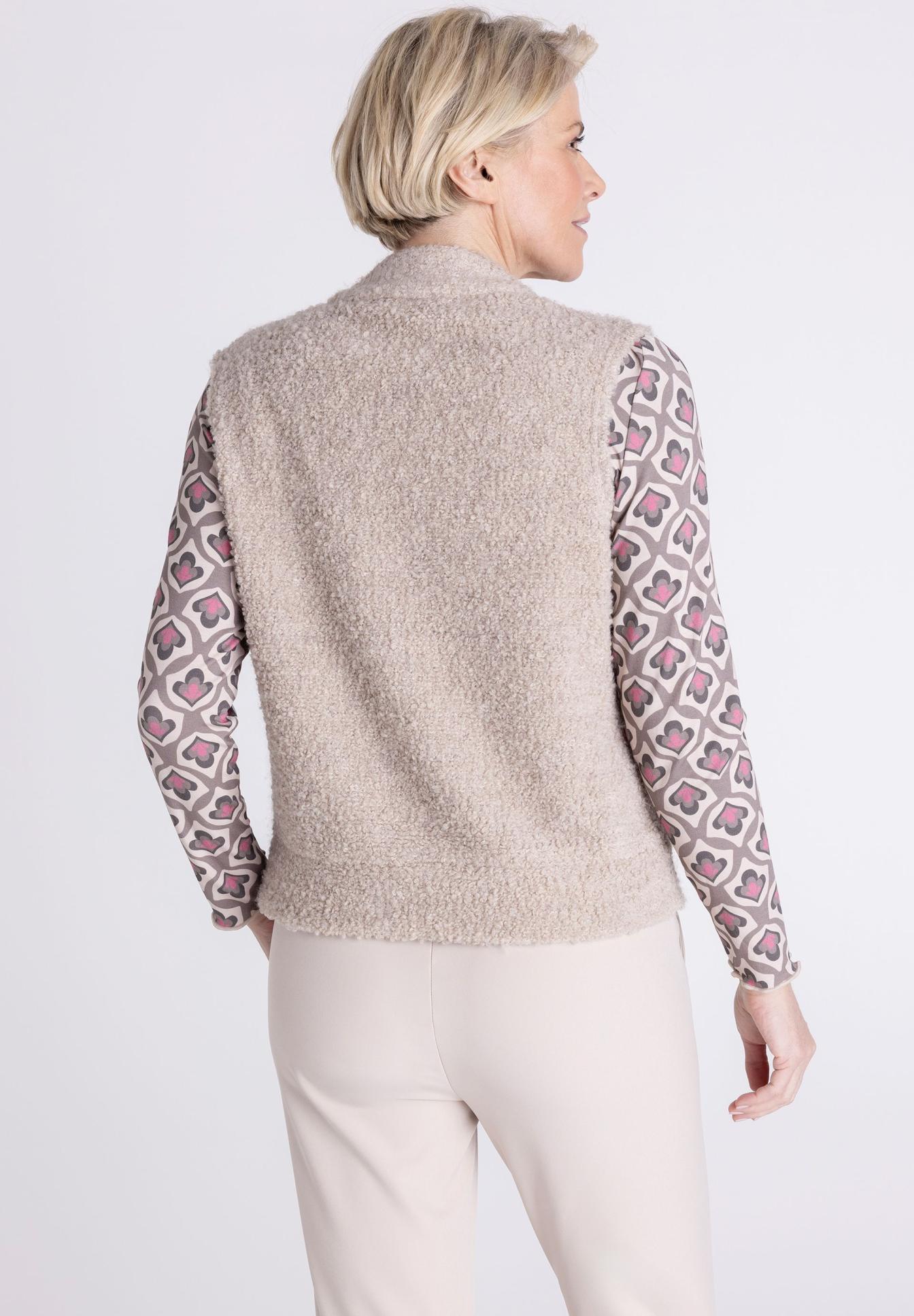 Weste, SoftShell, Sherpa, Beige, Vorne unsichtbar, Fleece Weste, Beige, Ärmellose Weste?, über Hemd getragen,  Musterärmel