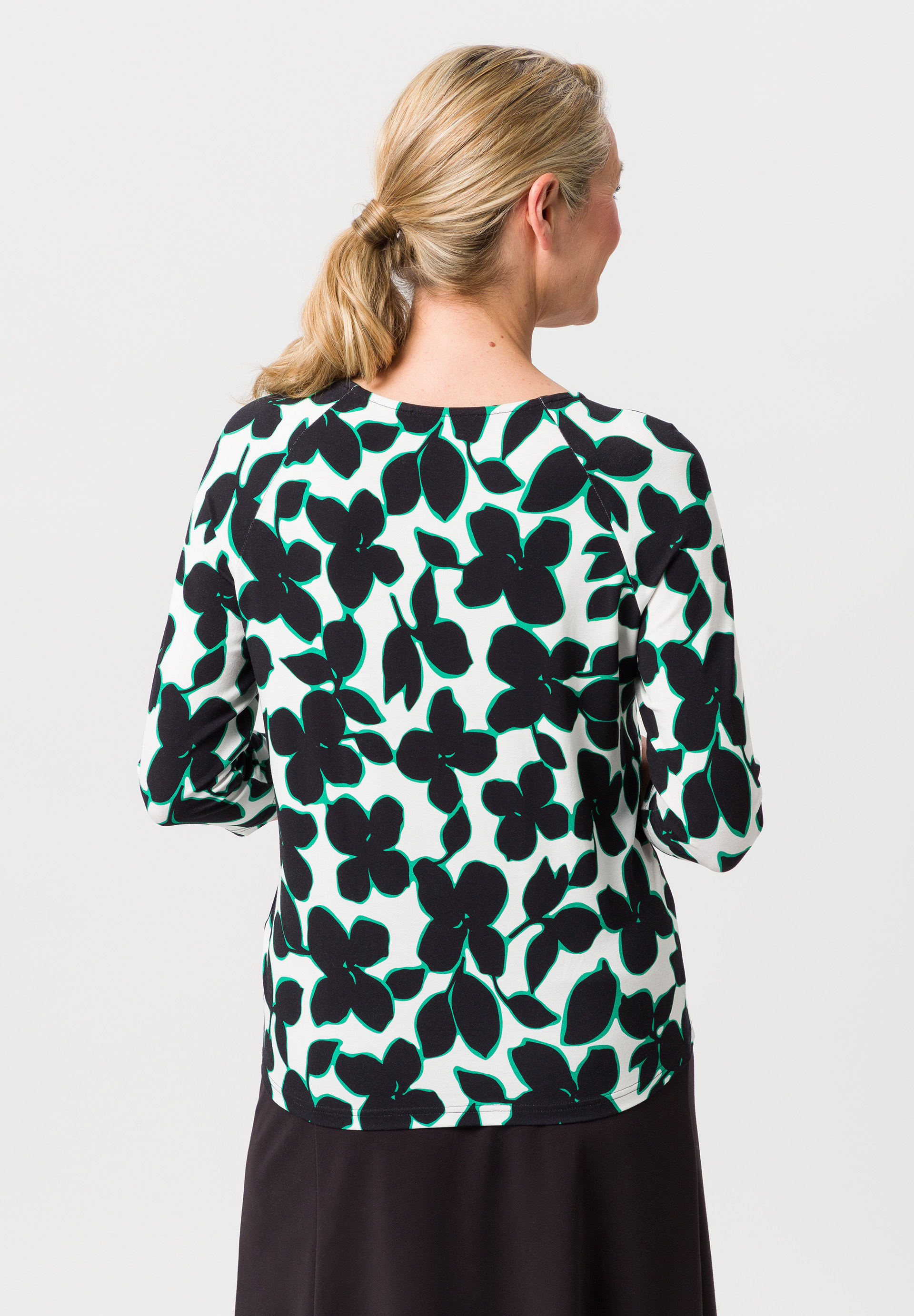 Shirt mit modischem Schnitt - Bild 2