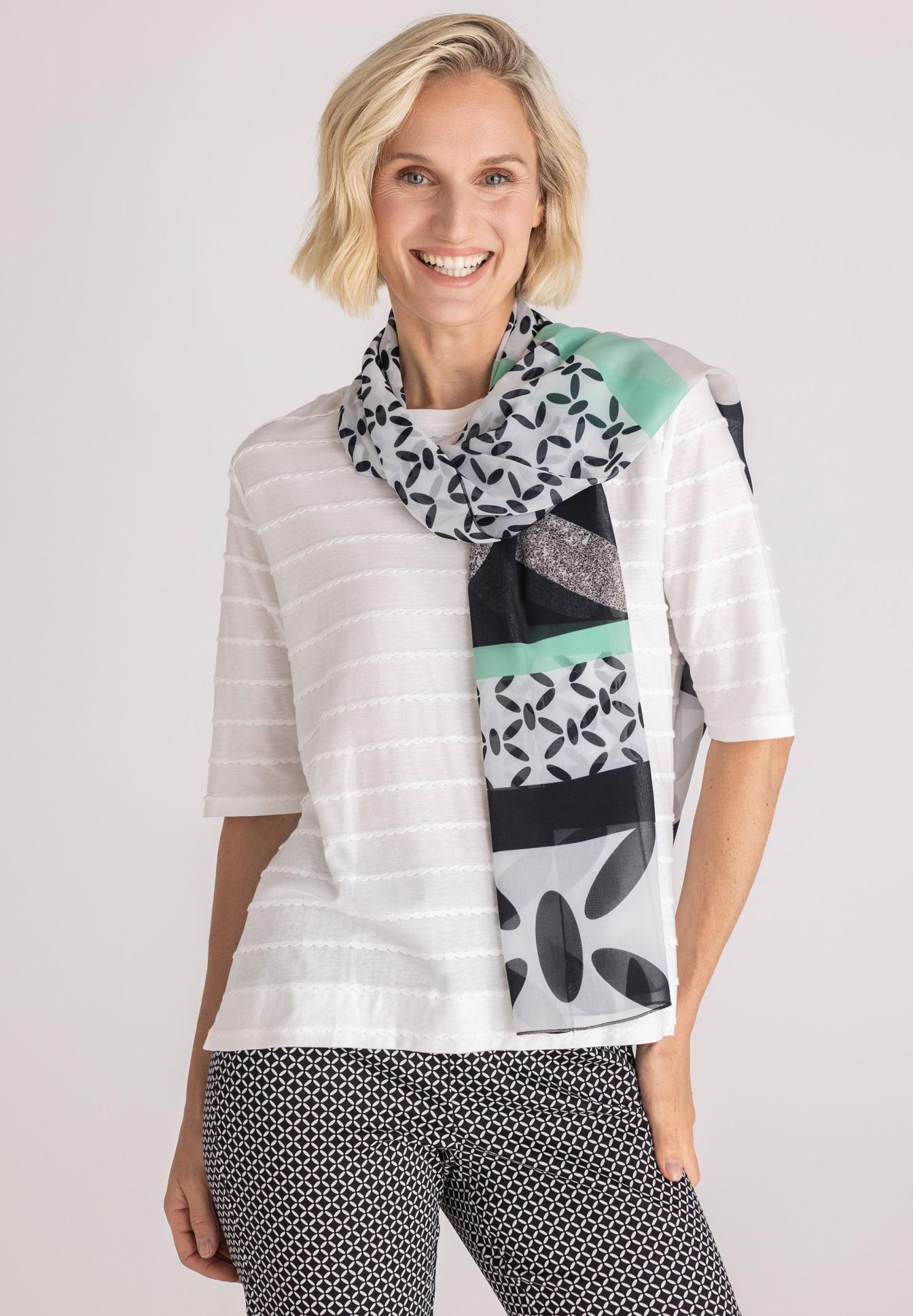 Schal mit markantem Design - Produktbild 1