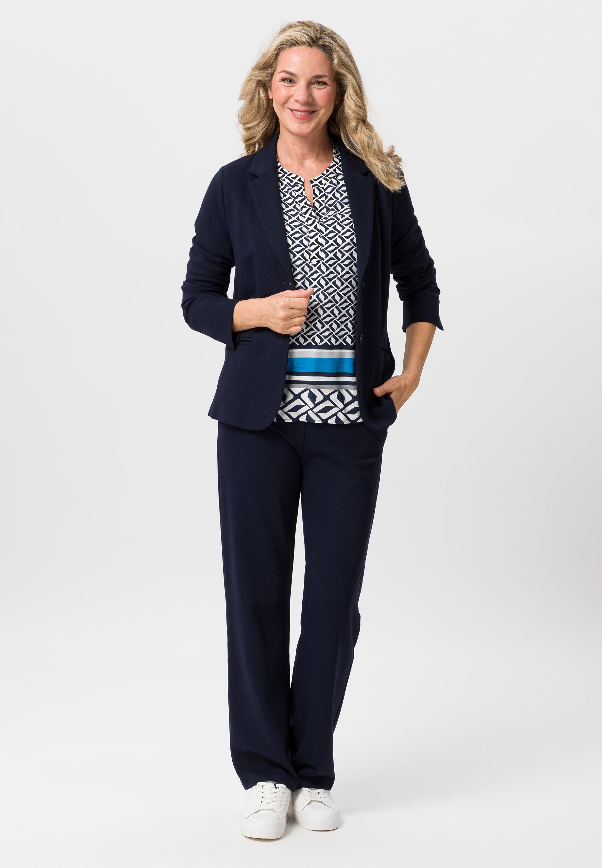 Blusenshirt mit geschlitztem Rundhals Blusenshirt mit geschlitztem Rundhals - Produktbild 2