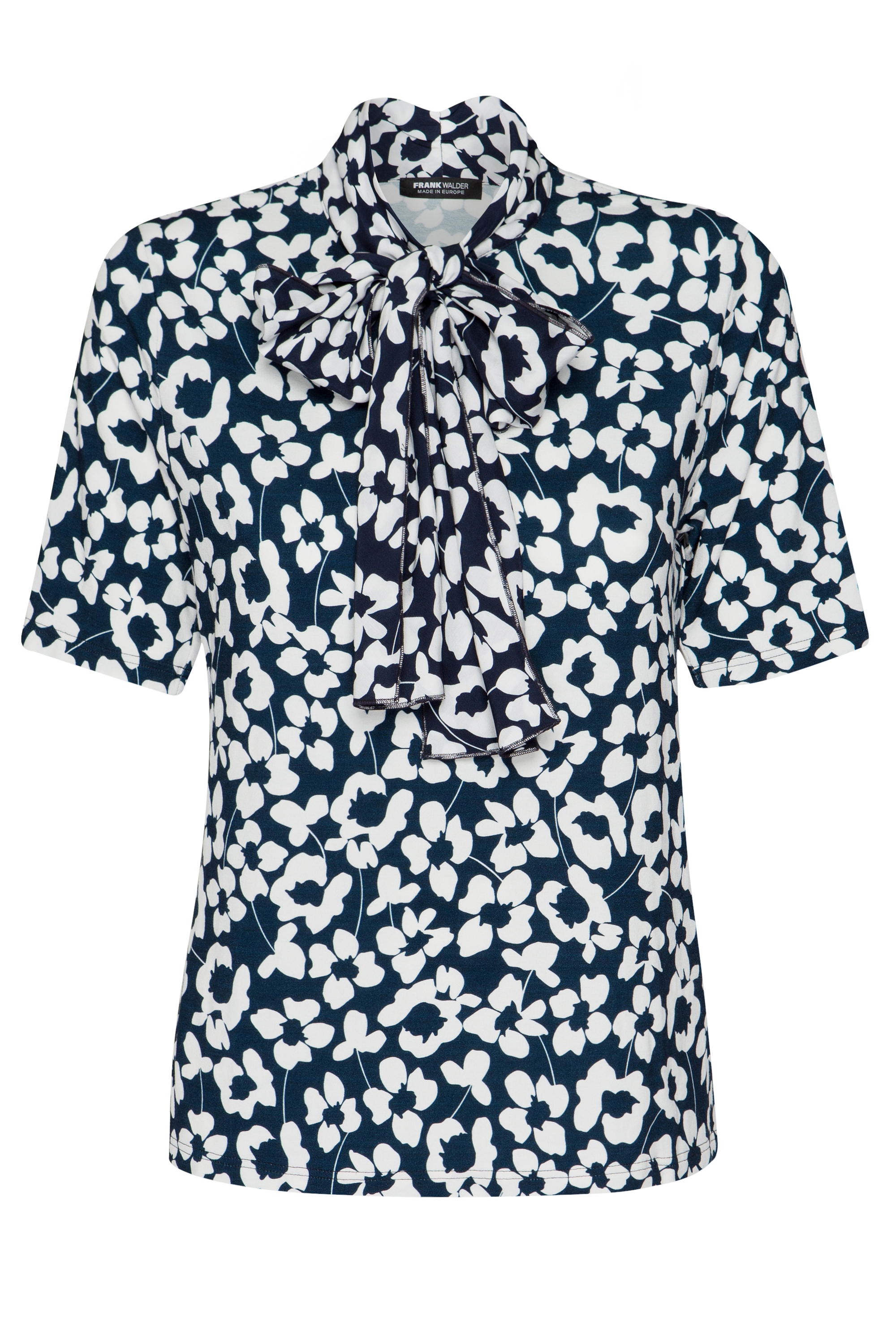 Shirt mit moderner Schluppe - Produktbild 1