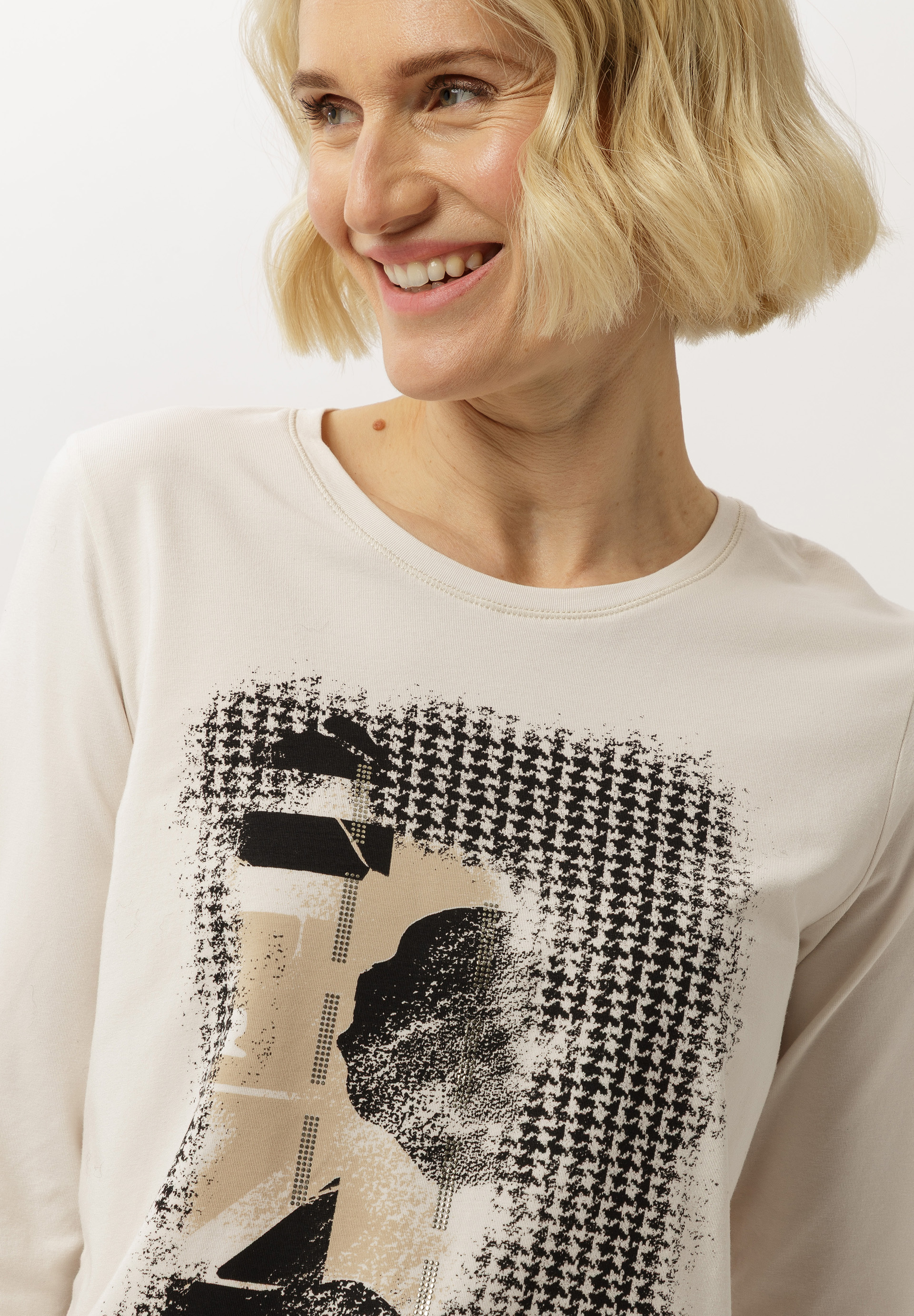 T-shirt, Erwachsener, Weiblich, Person, Frau, T-shirt, Erwachsener, Weiblich, Person, Frau, T-shirt, Erwachsener, Weiblich, Person, Frau, T-shirt, Erwachsener, Weiblich, Person, Frau, T-shirt, Erwachsener, Weiblich, Person, Frau