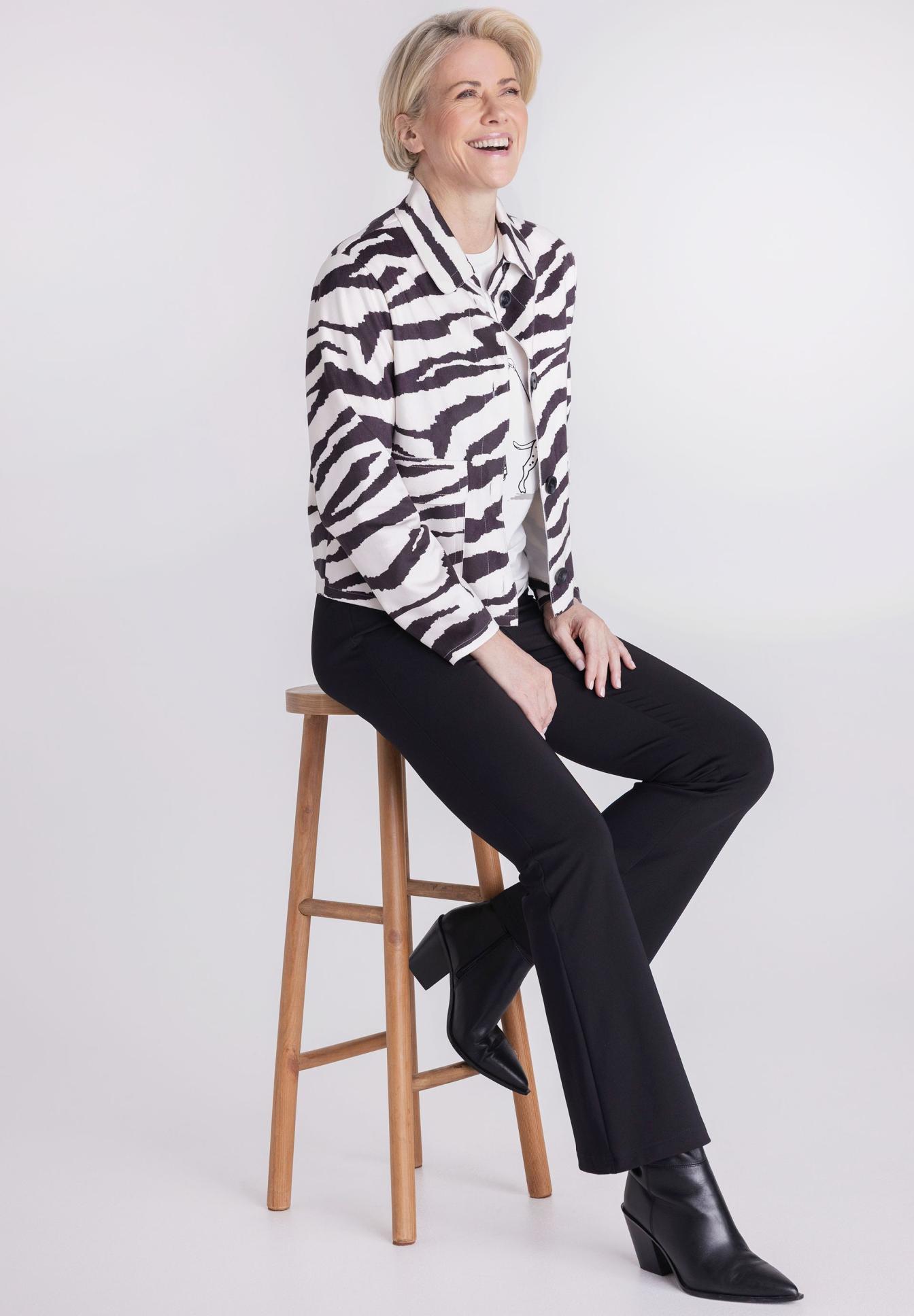 Zebra Muster, Cardigan, Baumwolle?, Hose?, Stiefel?, Zebra Muster, Cardigan, Jacquard Muster, Schwarz, Hose