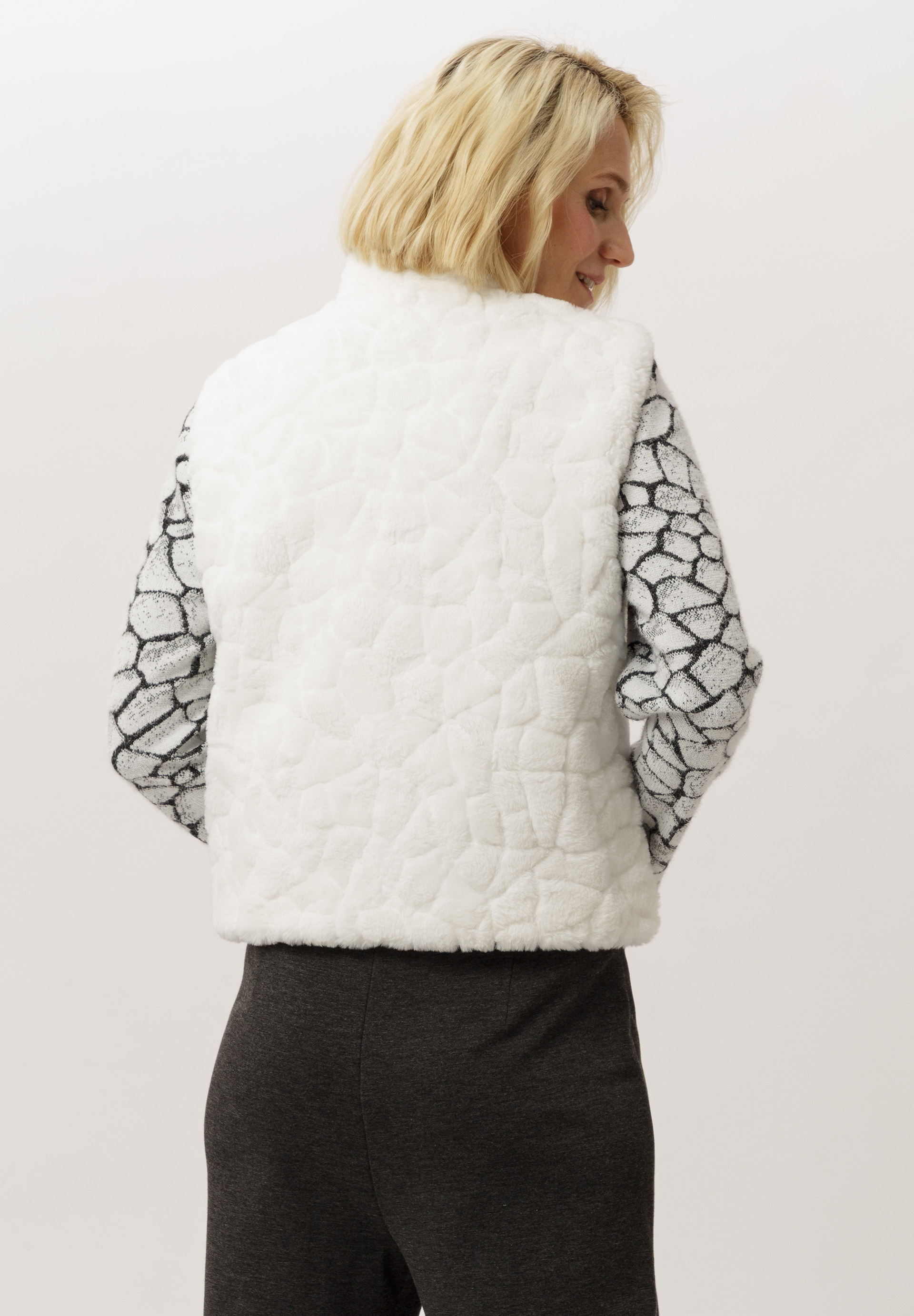 Fur waistcoat With style - Bild 2 Fur waistcoat With style - Bild 2