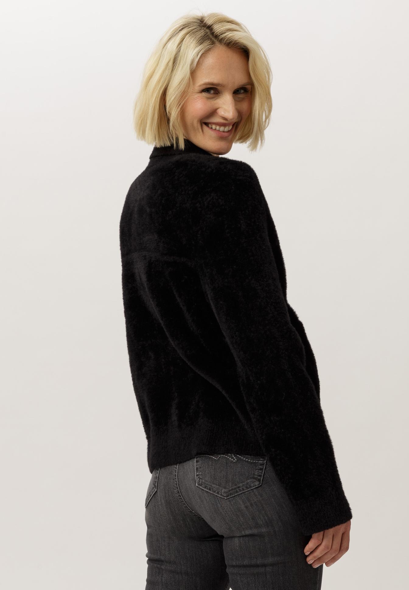 Langarm, Erwachsener, Weiblich, Person, Frau, Langarm, Erwachsener, Weiblich, Person, Frau, Langarm, Erwachsener, Weiblich, Person, Frau, Langarm, Erwachsener, Weiblich, Person, Frau, Langarm, Erwachsener, Weiblich, Person, Frau