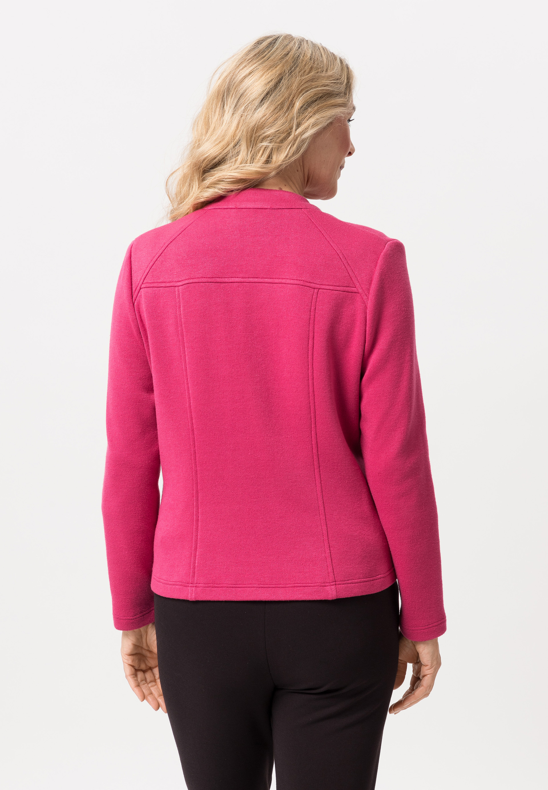 Strickjacke mit schmeichelndem Stehbund - Bild 2