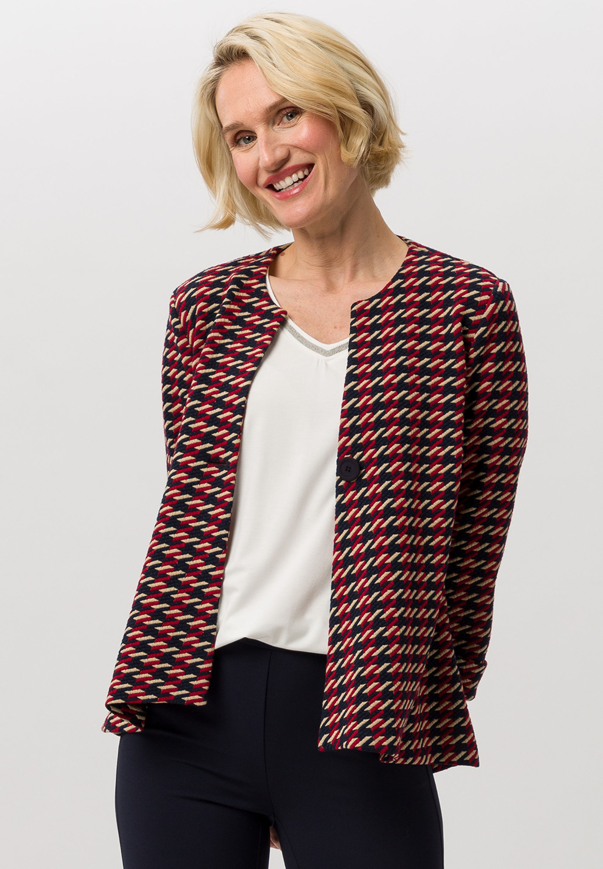 Jacke in feminin lässiger Optik - Produktbild 1