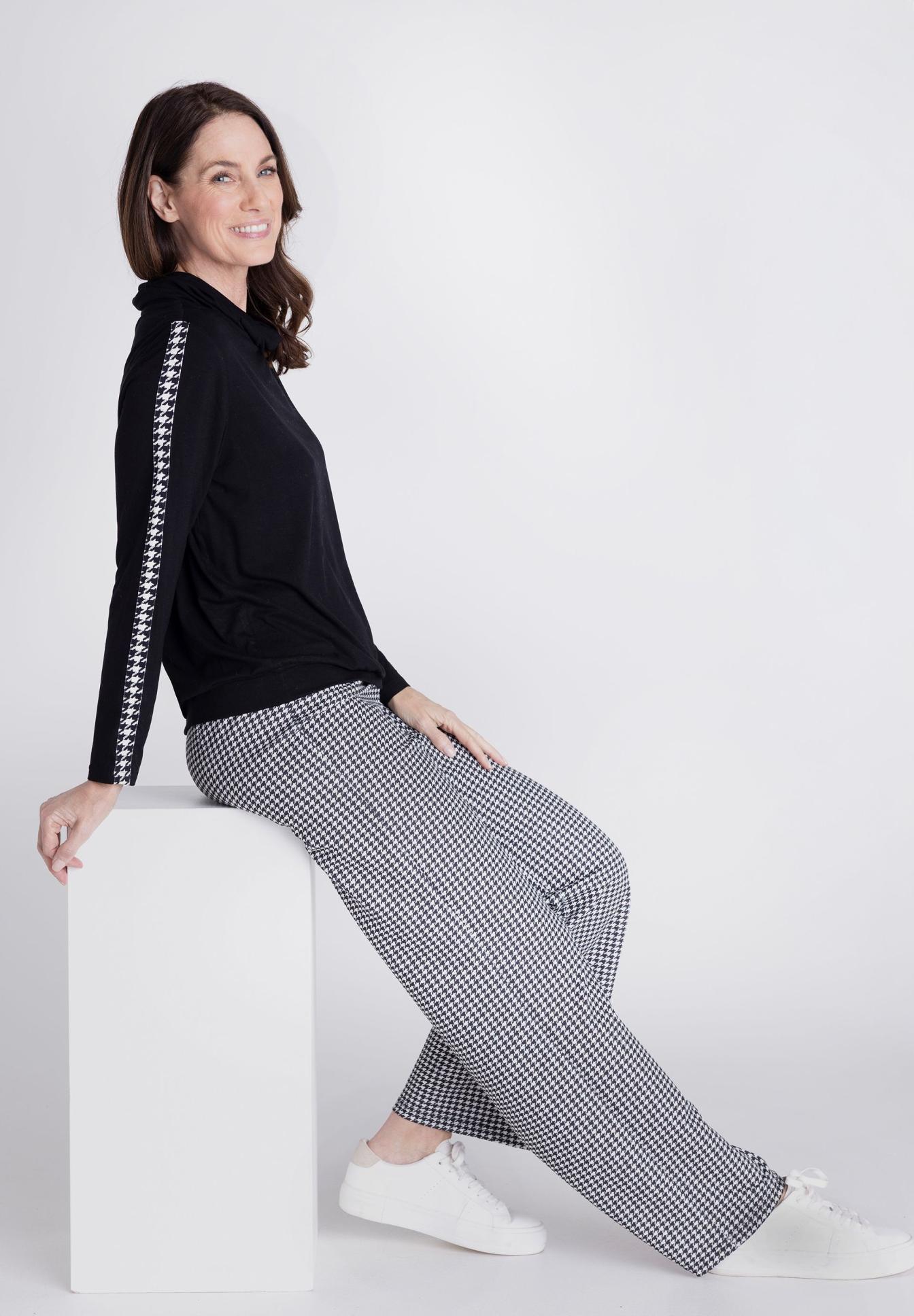 Damen-Sweatshirt, Kapuze, schwarzer Oberteil, Hahnentrittmuster, Schlupfhose
