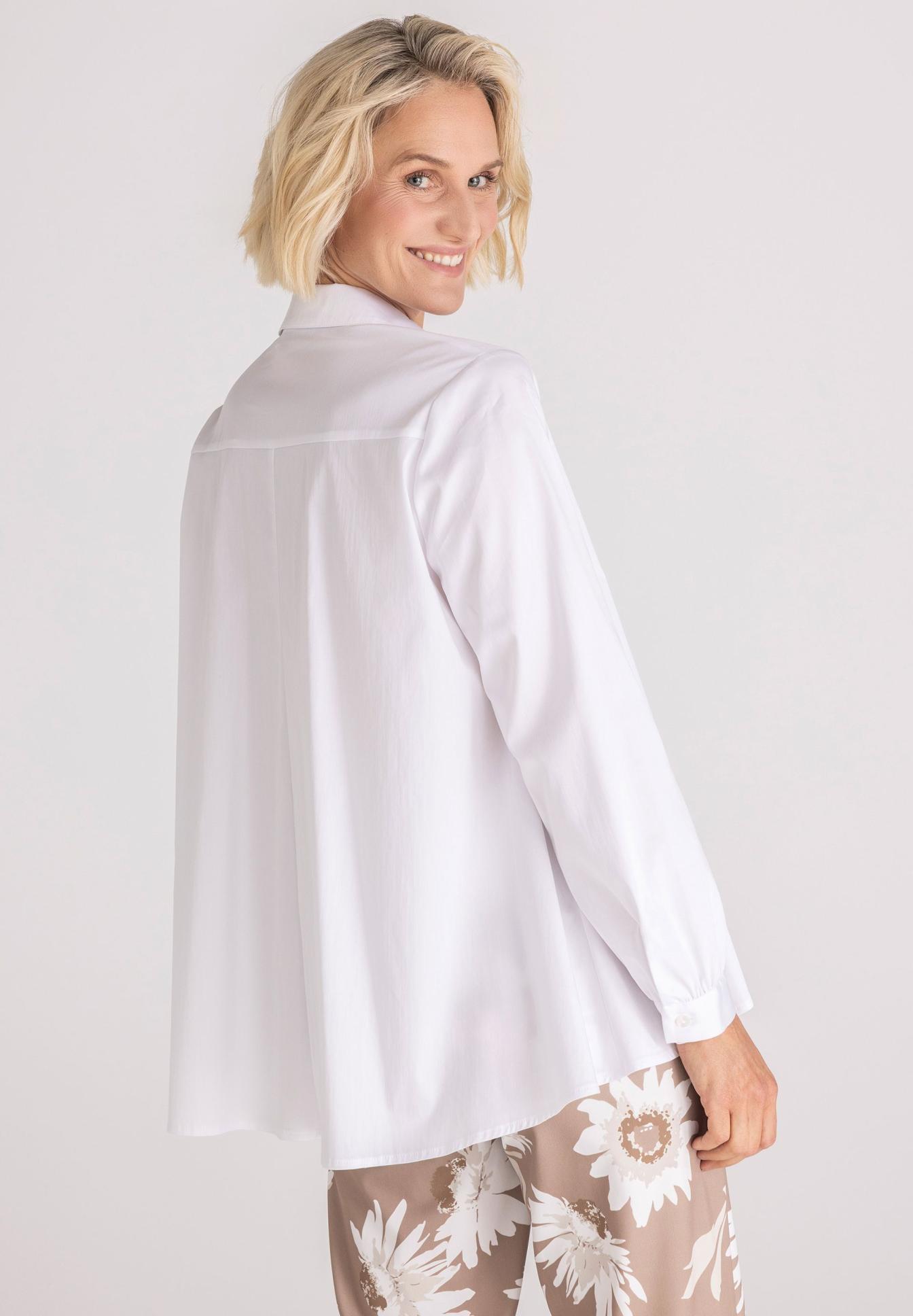 weisses Hemd, langes Oberteil, Knopfleiste?, Hemdbluse, weite Passform, hem shirt, long sleeve, white shirt, collared shirt, loose fit, weiße bluse, weite passform, langarm, knopfmanschette, rückseite, bluse, weiße bluse, langarm, oversize, knopfleiste