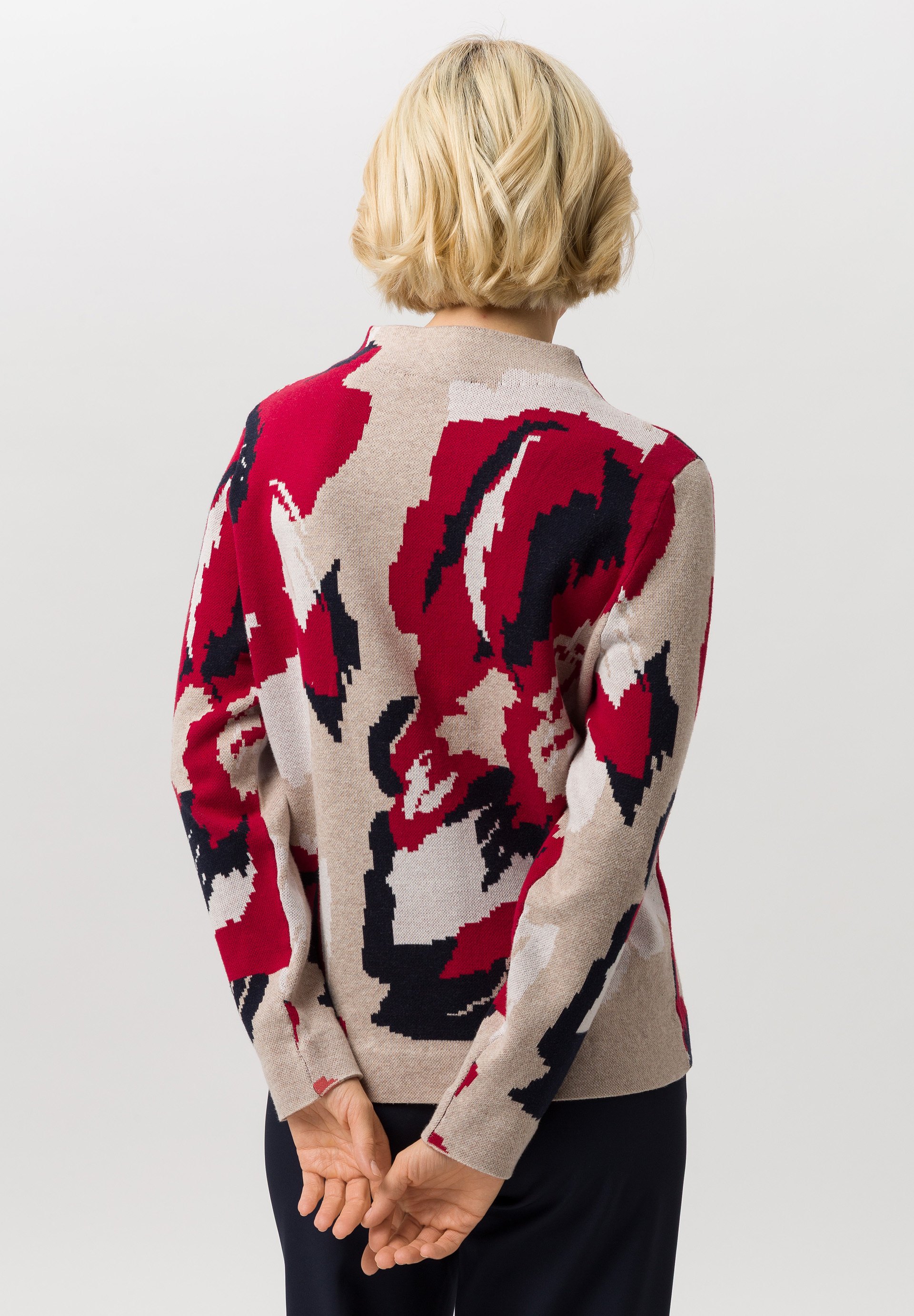 Strickwaren, Pullover, Erwachsener, Person, Frau, Strickwaren, Pullover, Erwachsener, Person, Frau, Strickwaren, Pullover, Erwachsener, Person, Frau, Strickwaren, Pullover, Erwachsener, Person, Frau, Strickwaren, Pullover, Erwachsener, Person, Frau