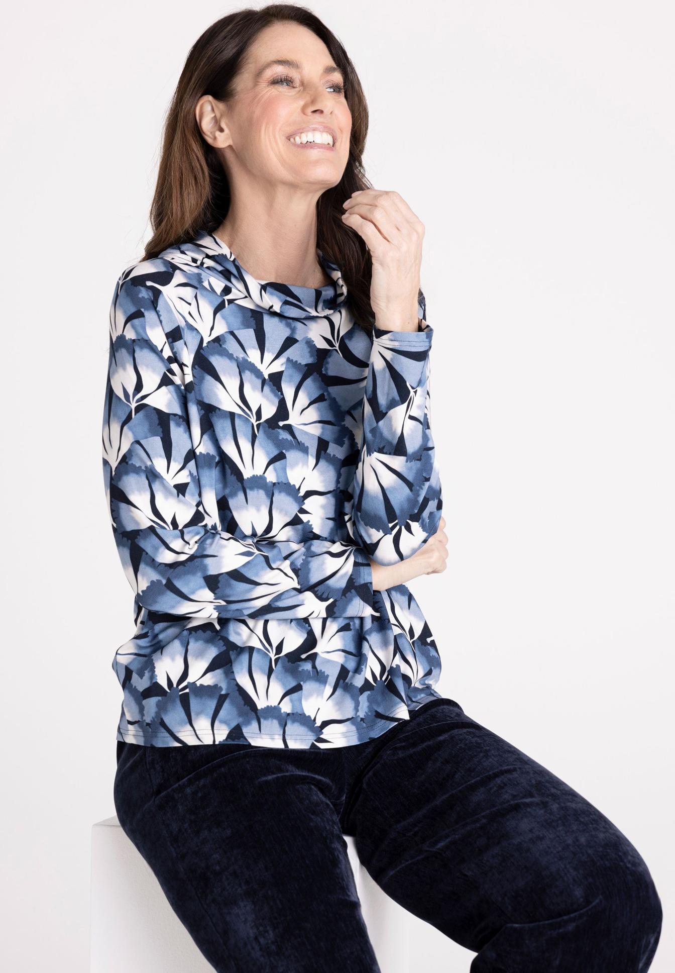Bluse, Pattierte Bluse, Langarm, Druck-Bluse, Muster-Bluse, Bluse, Druck, Langarm, Stoffmuster, Tiles-Top, Pullover, Bluse, Blaues Muster, Leaf-Print, Langarmshirt, Bluse, Druck, Blumenmuster, Langarm, Hemdfutter