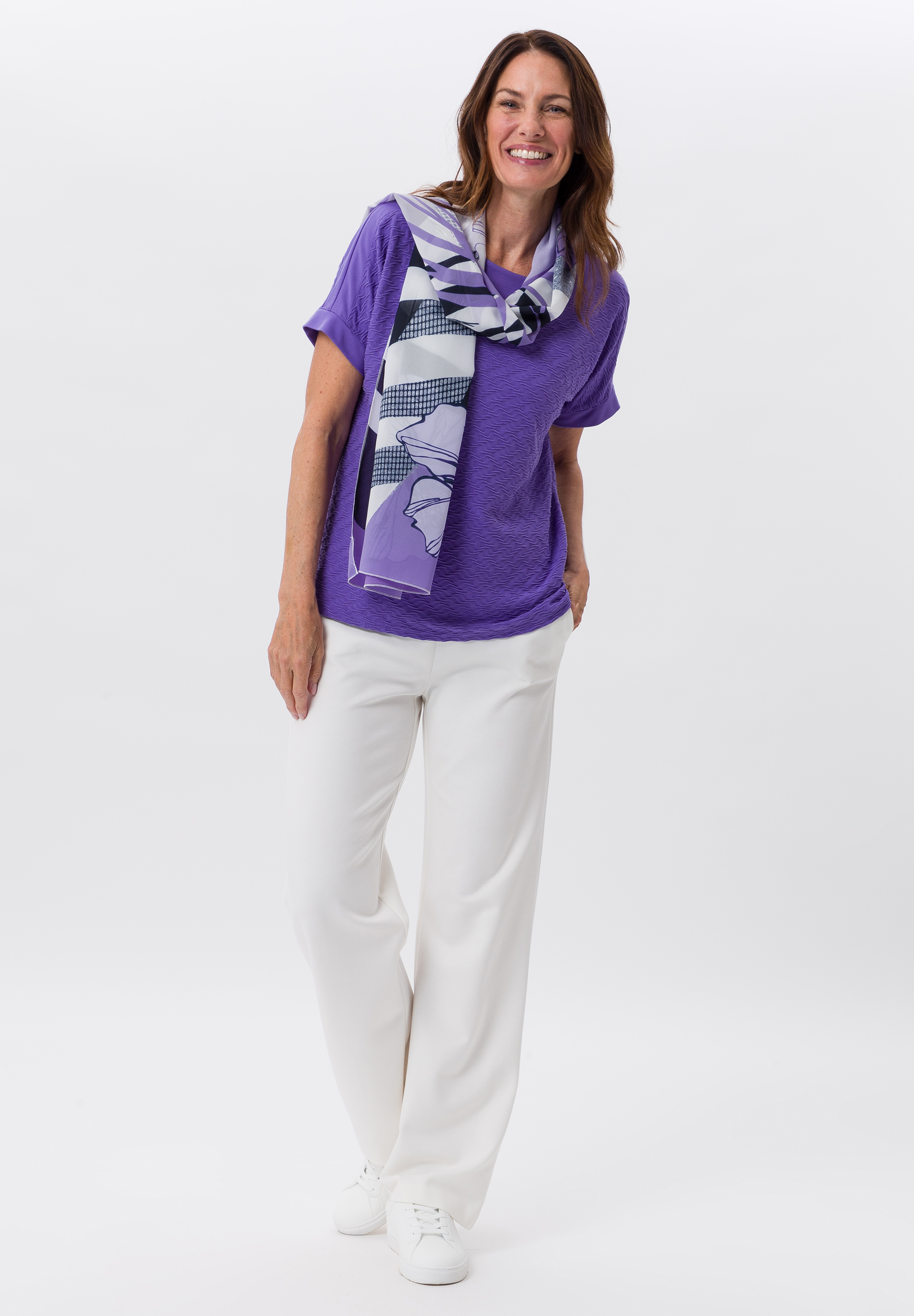 Shirt in modischer Aufmachung Shirt in modischer Aufmachung - Produktbild 2