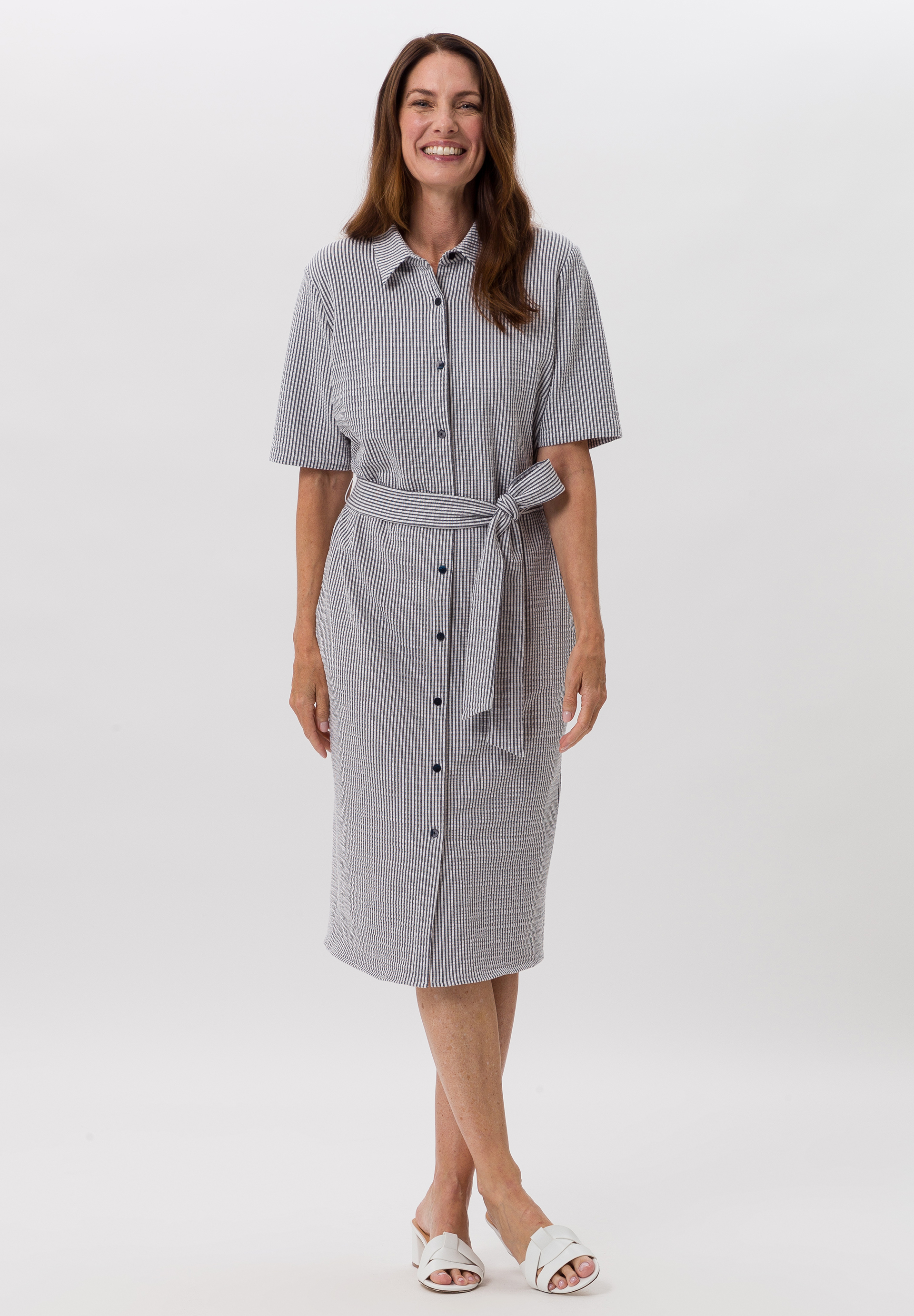Kleid in modernem Seersucker - Bild 3 Kleid in modernem Seersucker - Bild 3