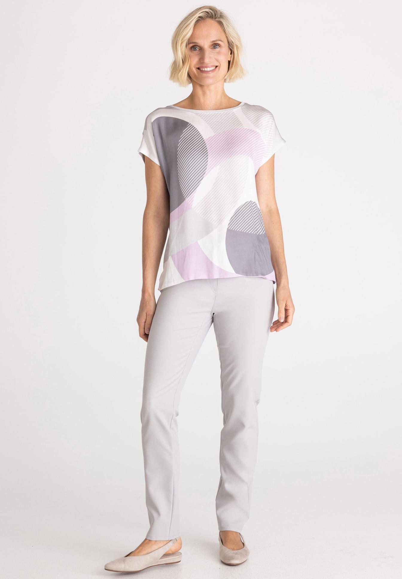 Blusenshirt mit abstraktem Print - Produktbild 2