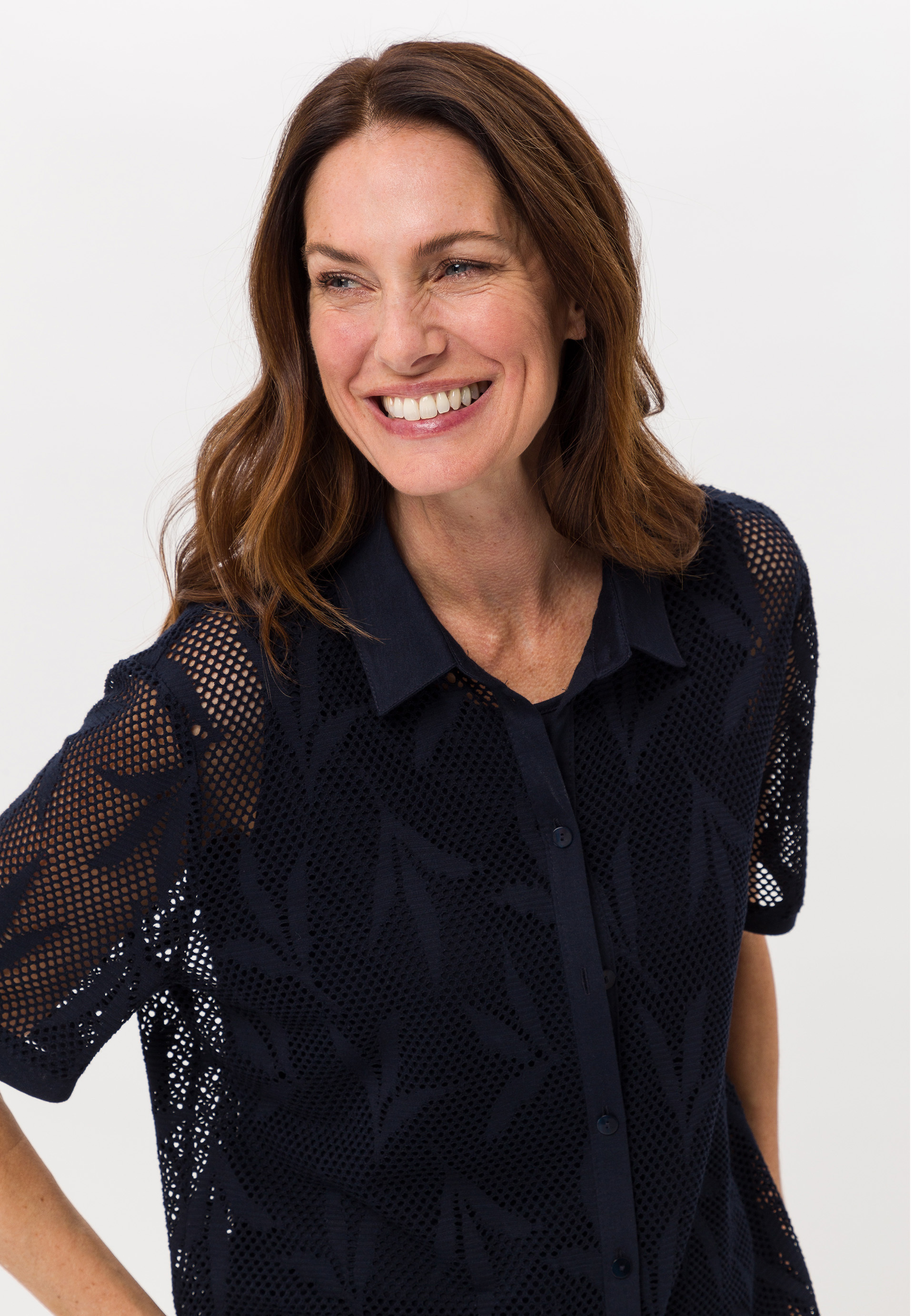 Bluse mit elastischer Lochspitze - Bild 4