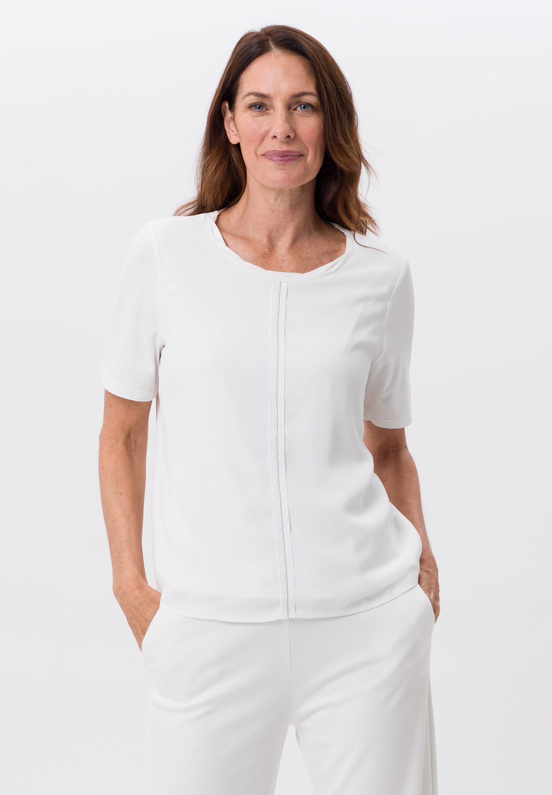 Blusenshirt mit dekorativer Mittelnaht - Bild 1 Blusenshirt mit dekorativer Mittelnaht - Bild 1