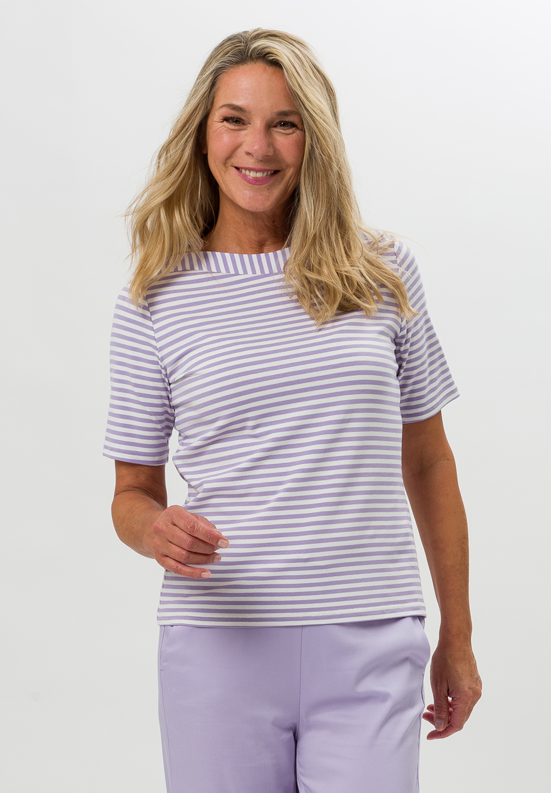 Ringelshirt mit U-Boot-Ausschnitt - Bild 1 Ringelshirt mit U-Boot-Ausschnitt - Bild 1