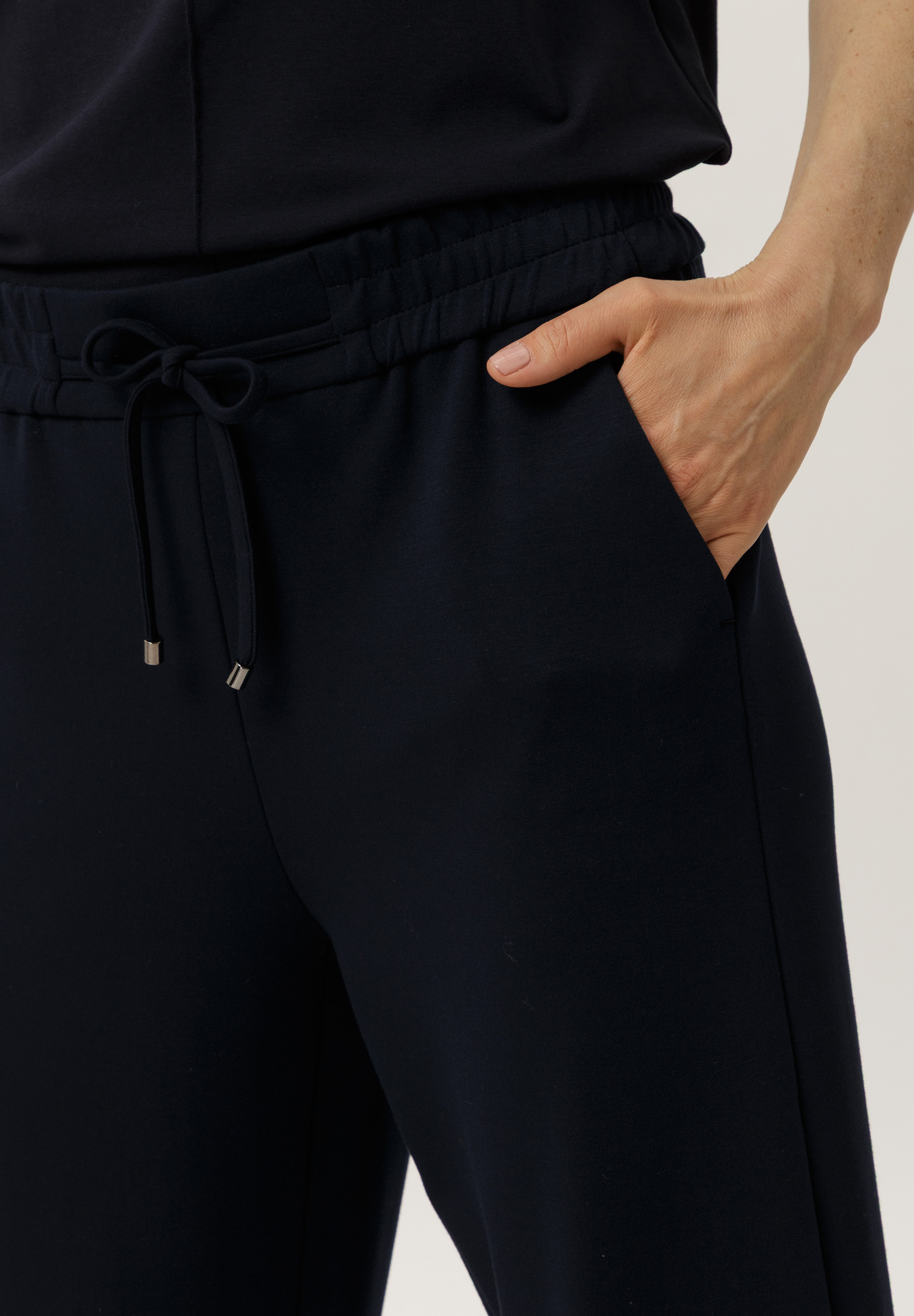Wide Leg Pants mit Bindeband - Bild 4 Wide Leg Pants mit Bindeband - Bild 4