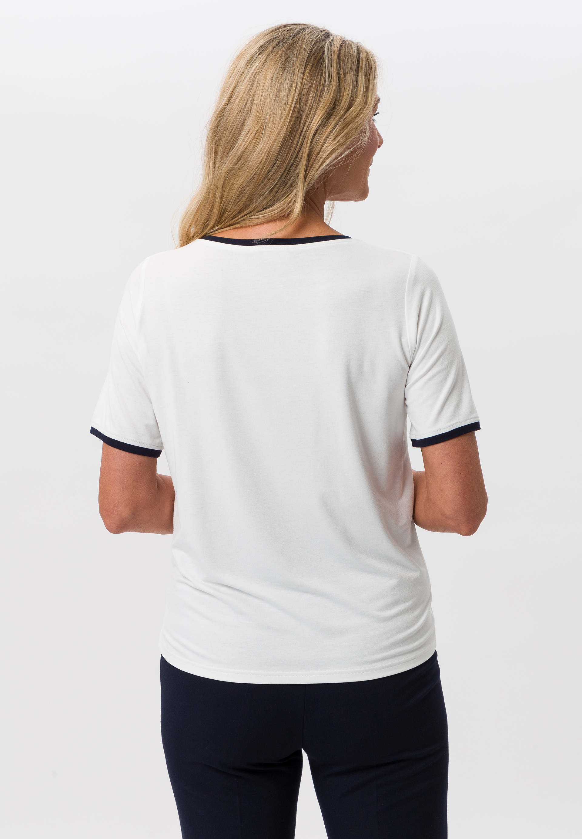Rundhalsshirt mit Printmotiv - Bild 2
