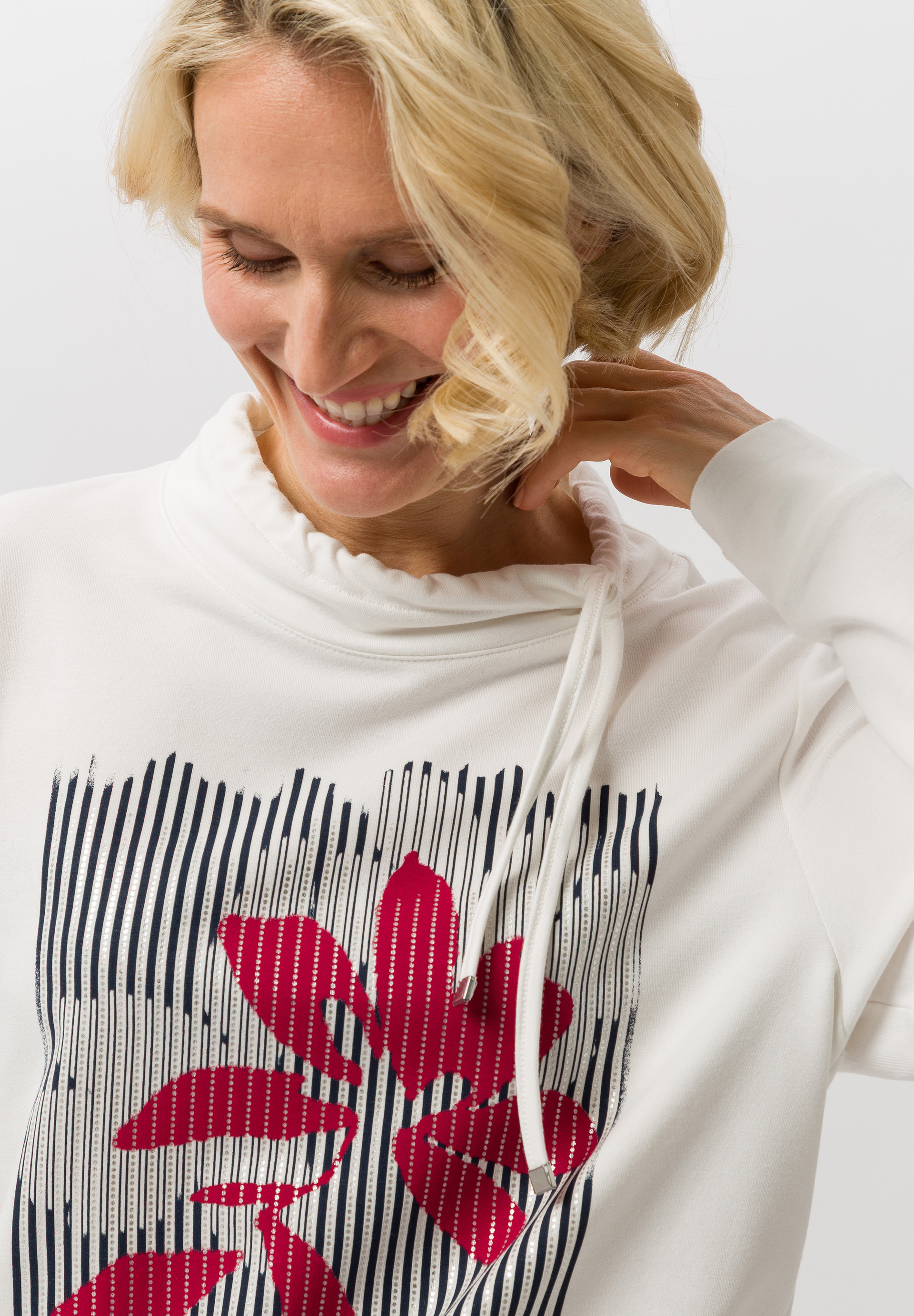 T-shirt, Erwachsener, Weiblich, Person, Frau, T-shirt, Erwachsener, Weiblich, Person, Frau, T-shirt, Erwachsener, Weiblich, Person, Frau, T-shirt, Erwachsener, Weiblich, Person, Frau, T-shirt, Erwachsener, Weiblich, Person, Frau