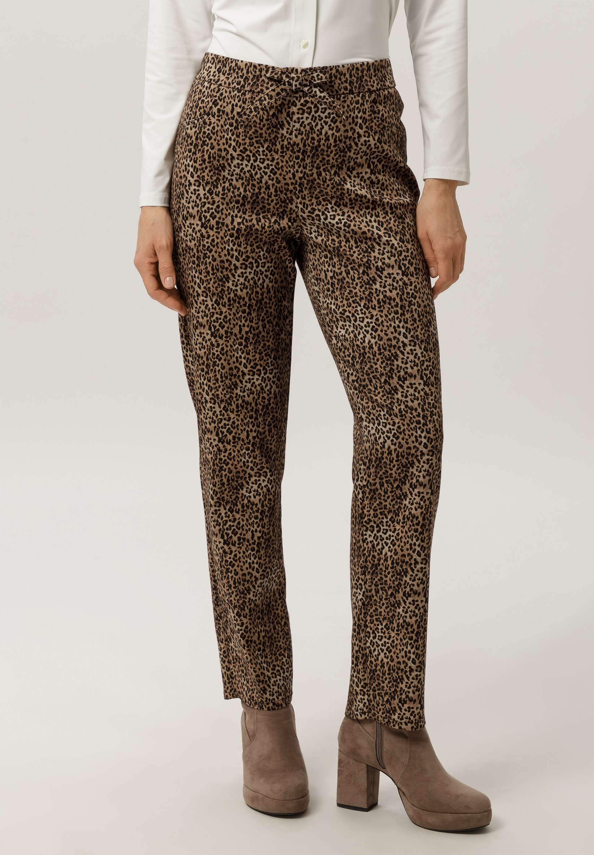 Hose im angesagten Animalprint - Produktbild 1