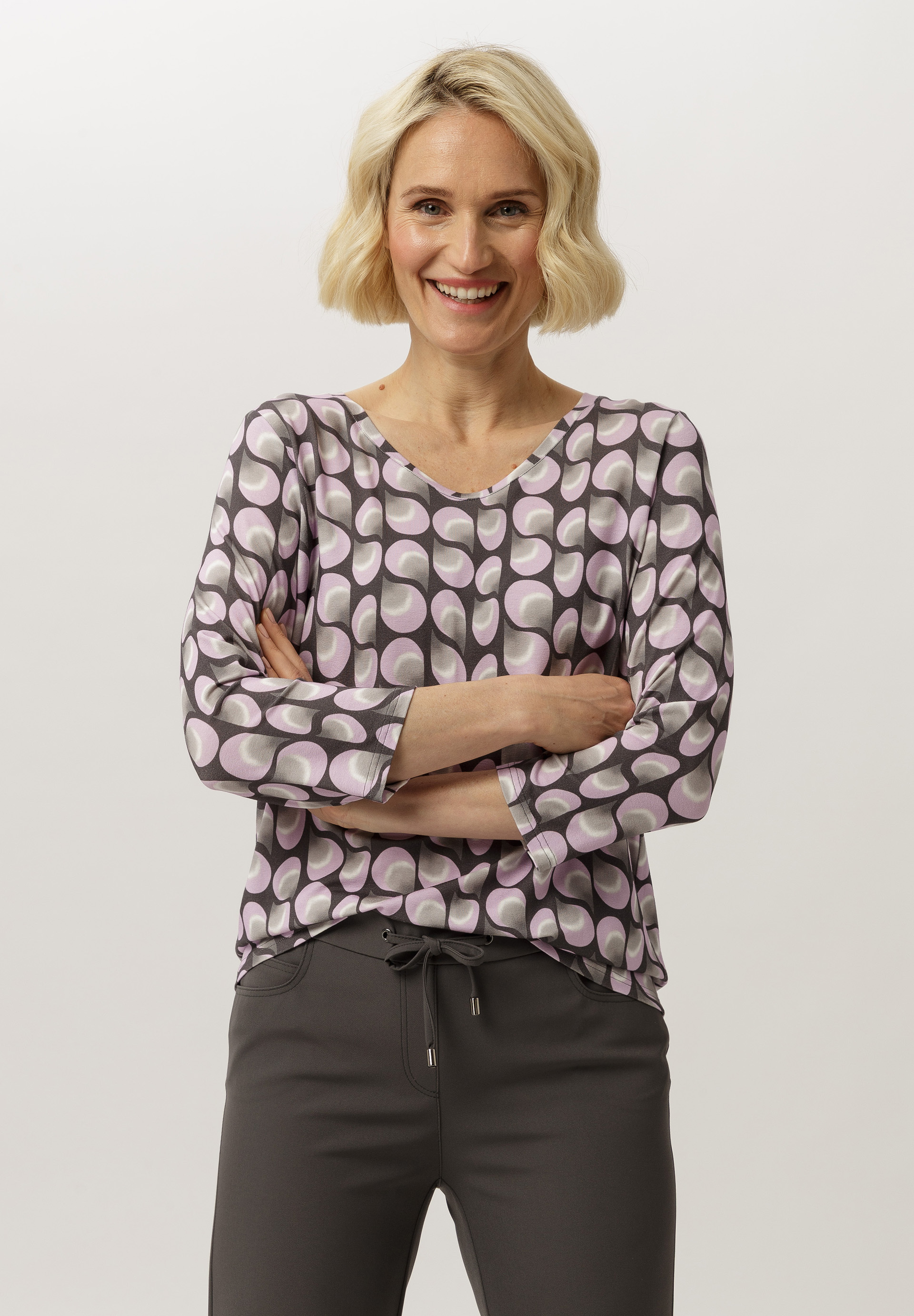 Shirt With rounded V-neckline - Product Image 1