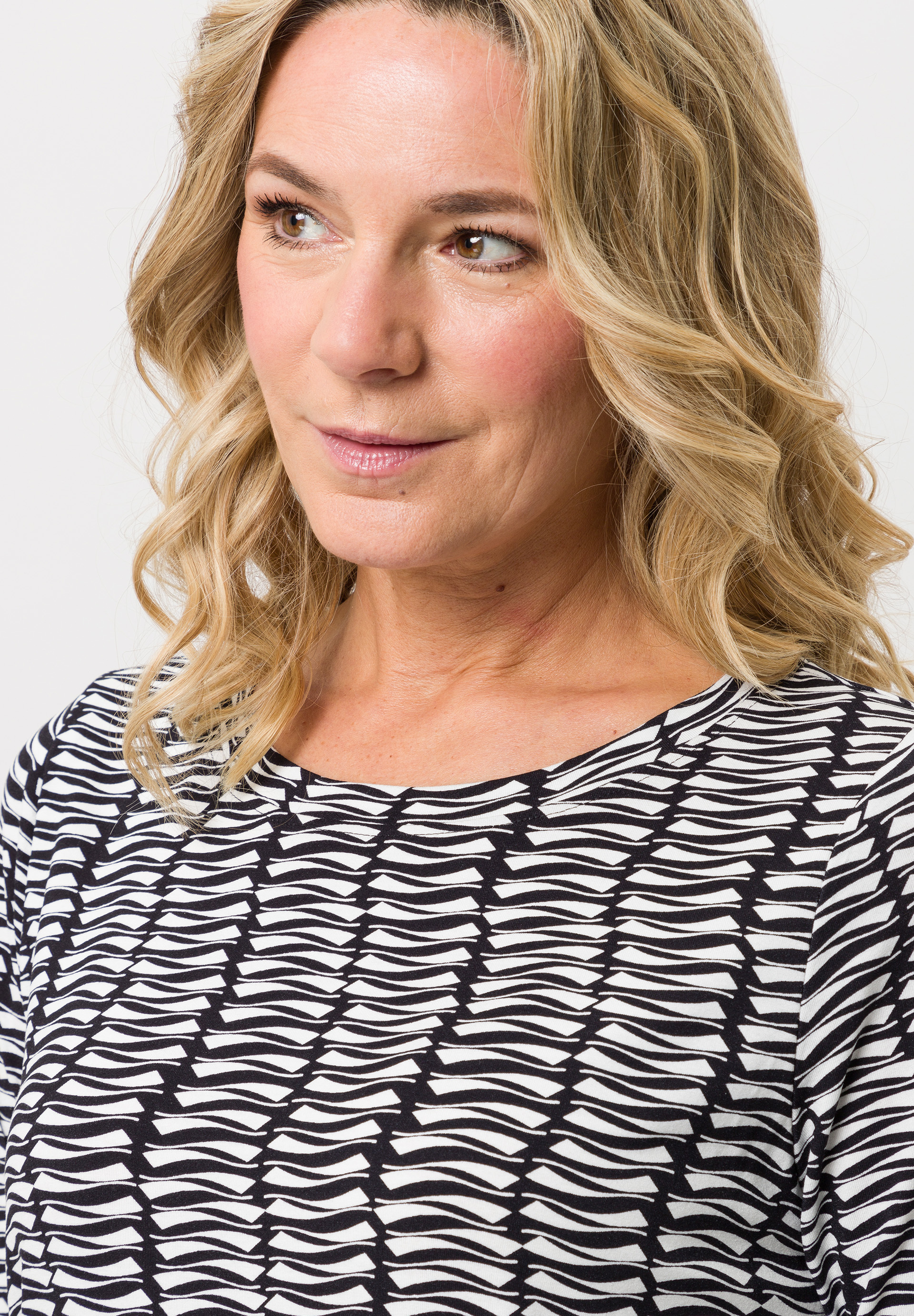 Shirt für jeden Anlass - Bild 4 Shirt für jeden Anlass - Bild 4