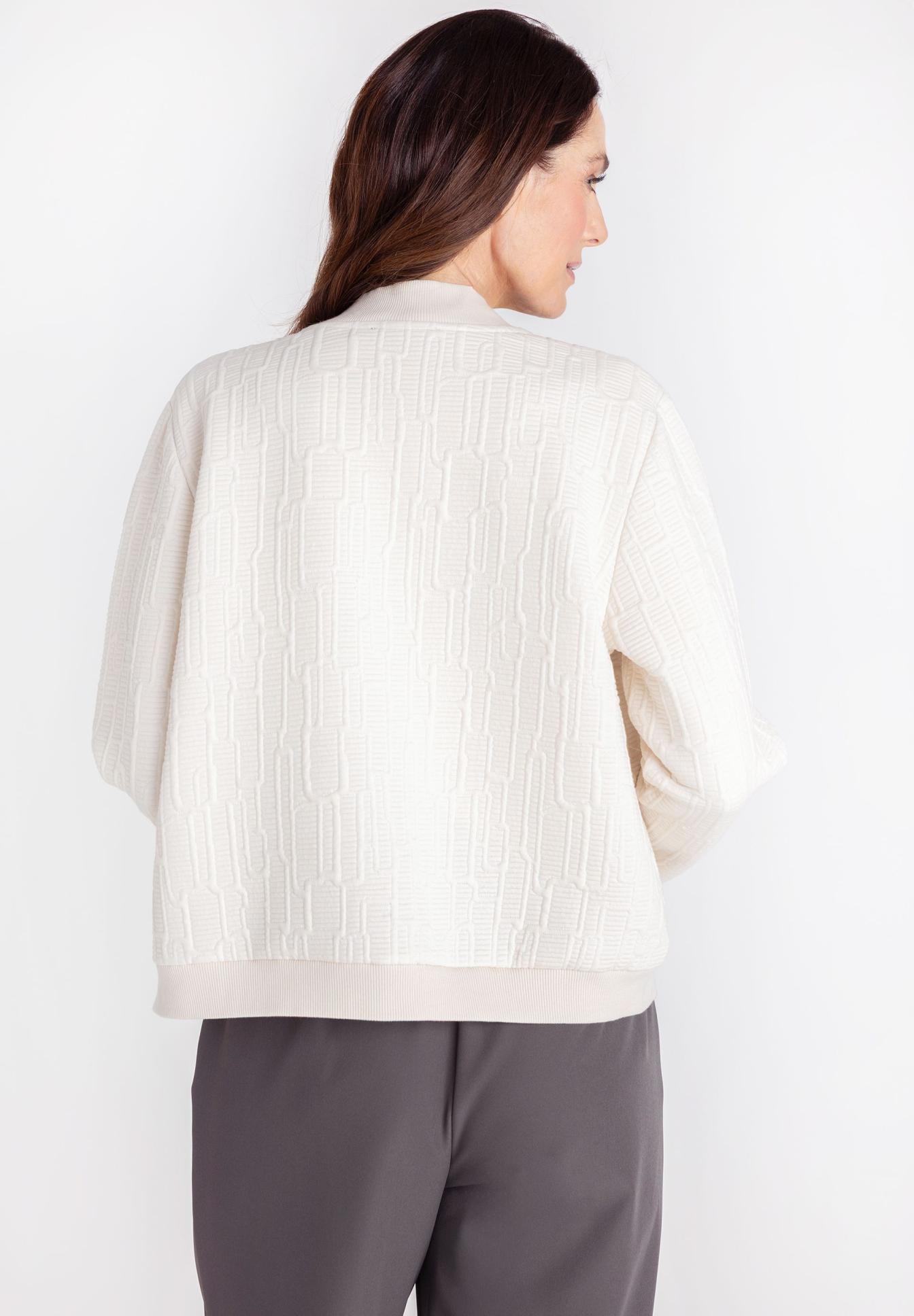 cardigan, white, knit, textured, back view,  cardigan,  knit,  cream,  textured,  back view, wool cardigan, cream sweater, textured knit, long sleeve, back view, Kragenloses, Knit, Creme, Textur, Muster