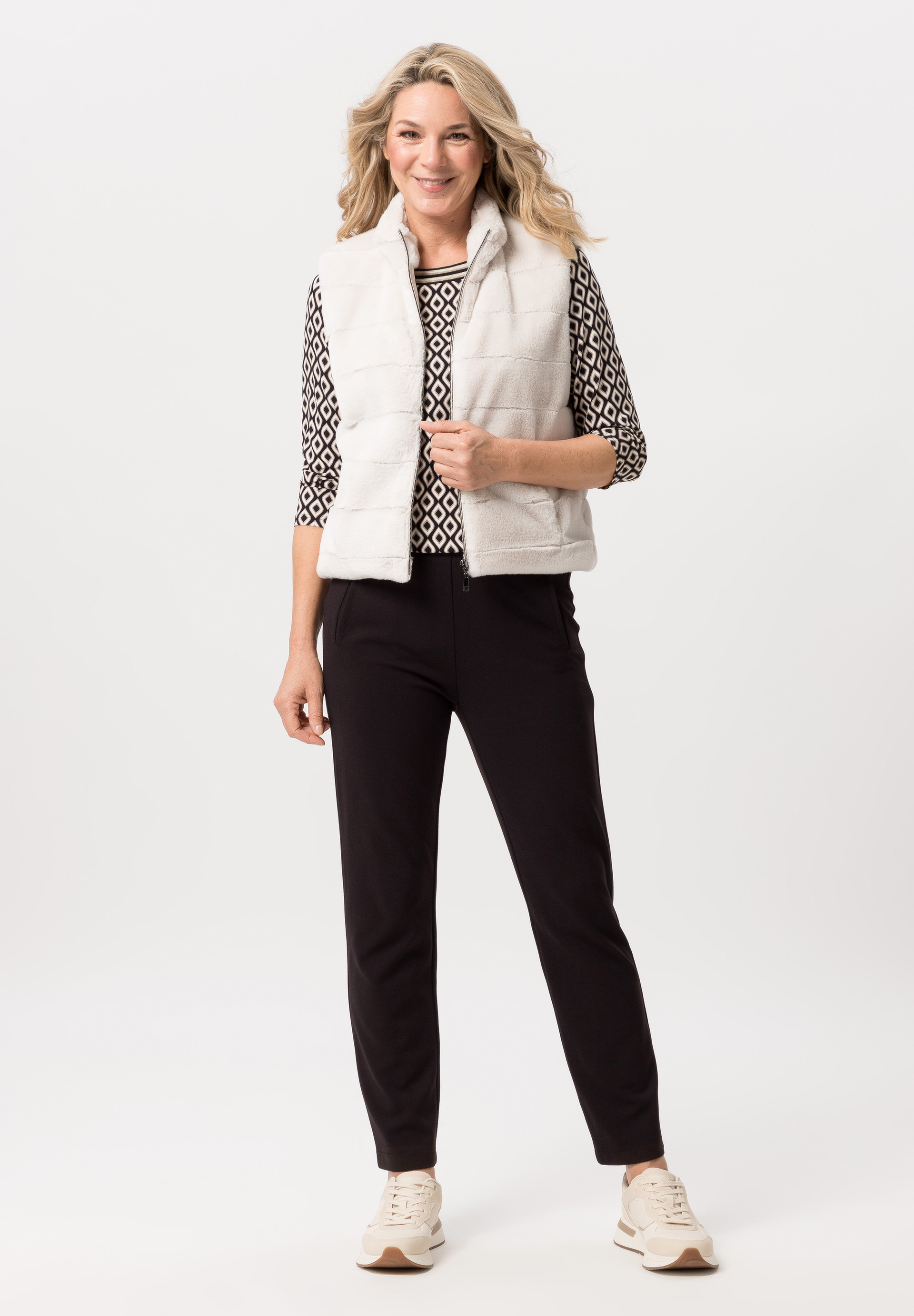 Shirt mit modernem Raglanarm Shirt mit modernem Raglanarm - Produktbild 2