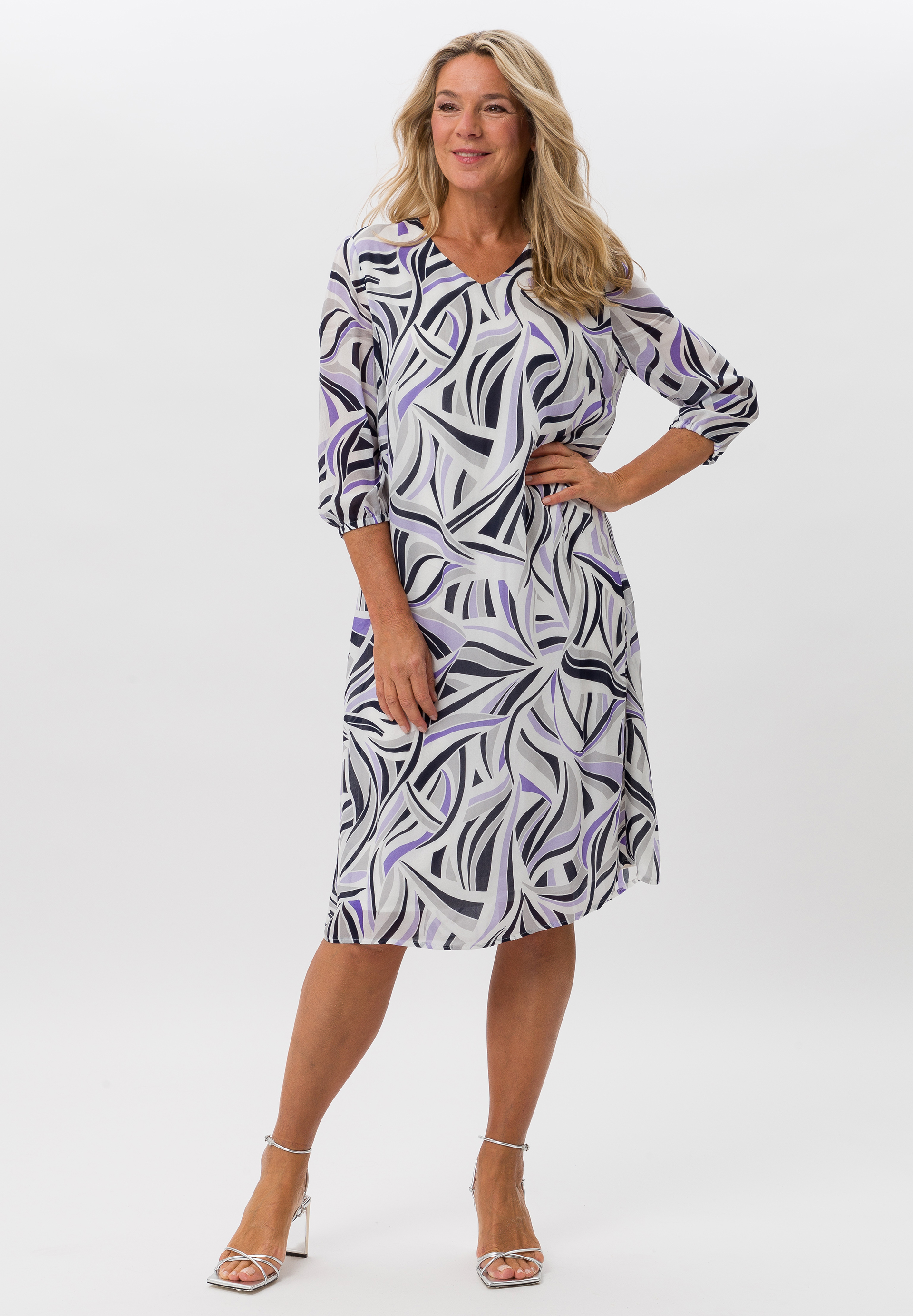 Sommerkleid mit lockerem Fall - Bild 3