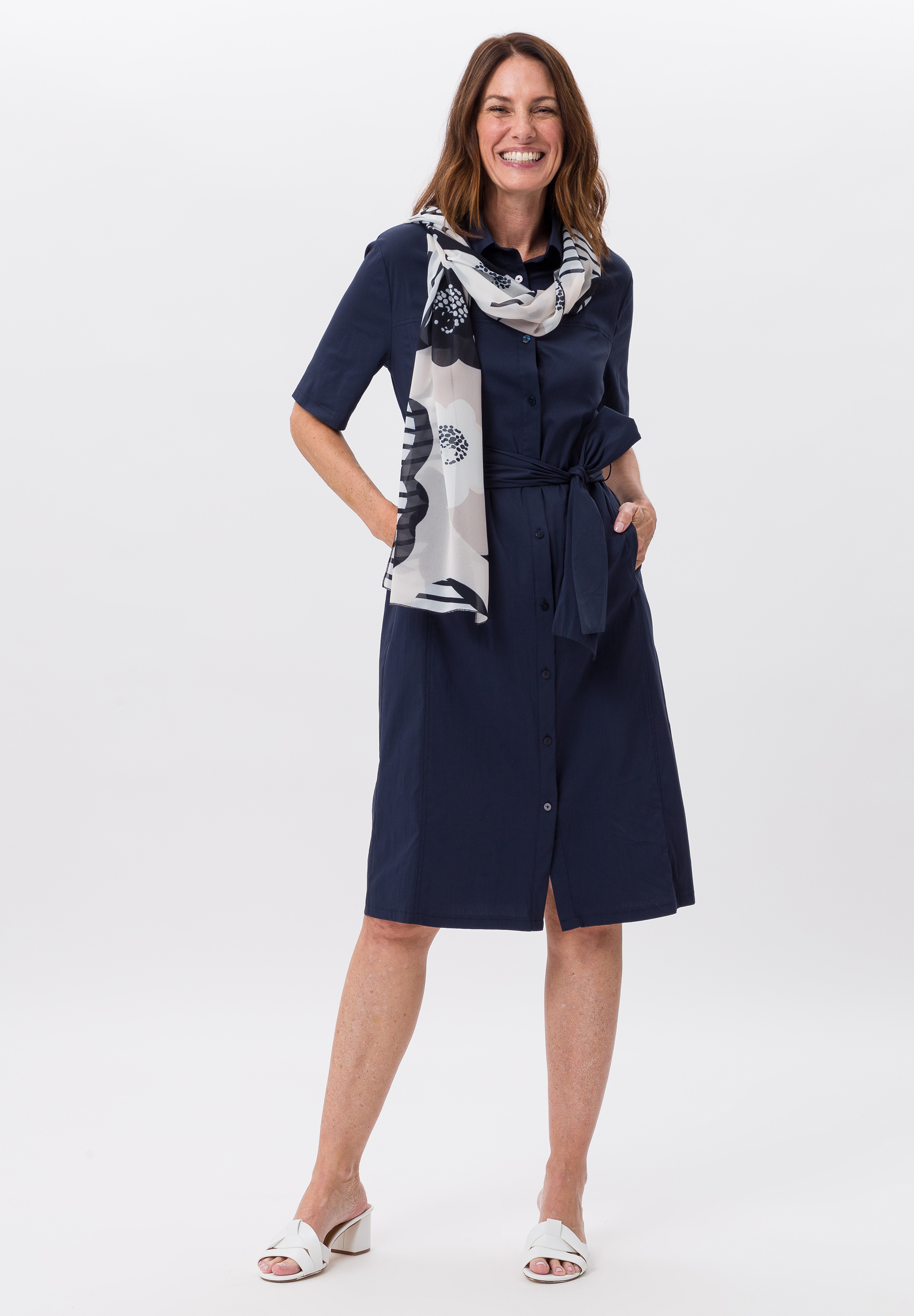 Hemdblusenkleid mit Knopfleiste - Produktbild 2
