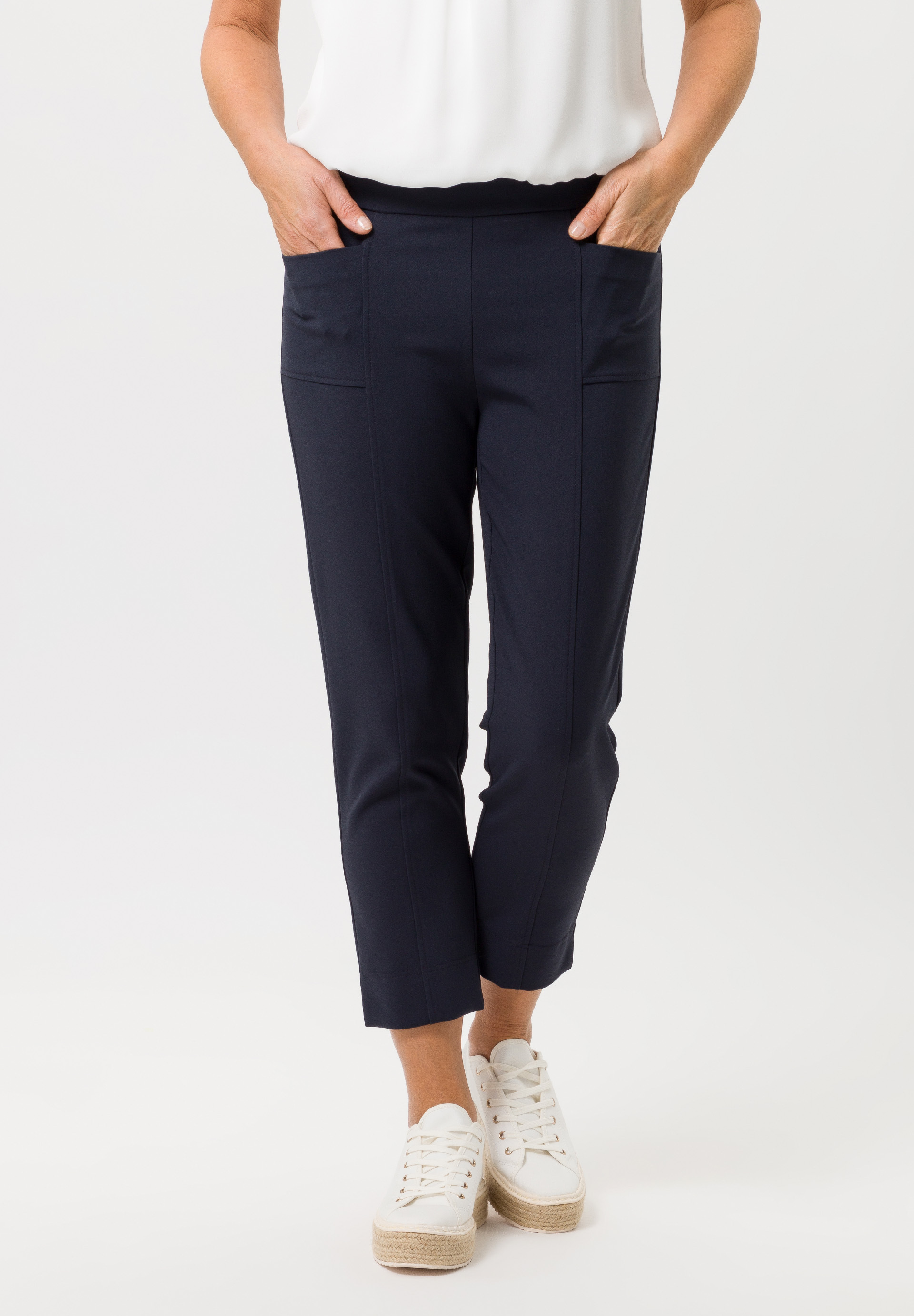 Schlupfhose MIA mit modernen Eingrifftaschen - Produktbild 1