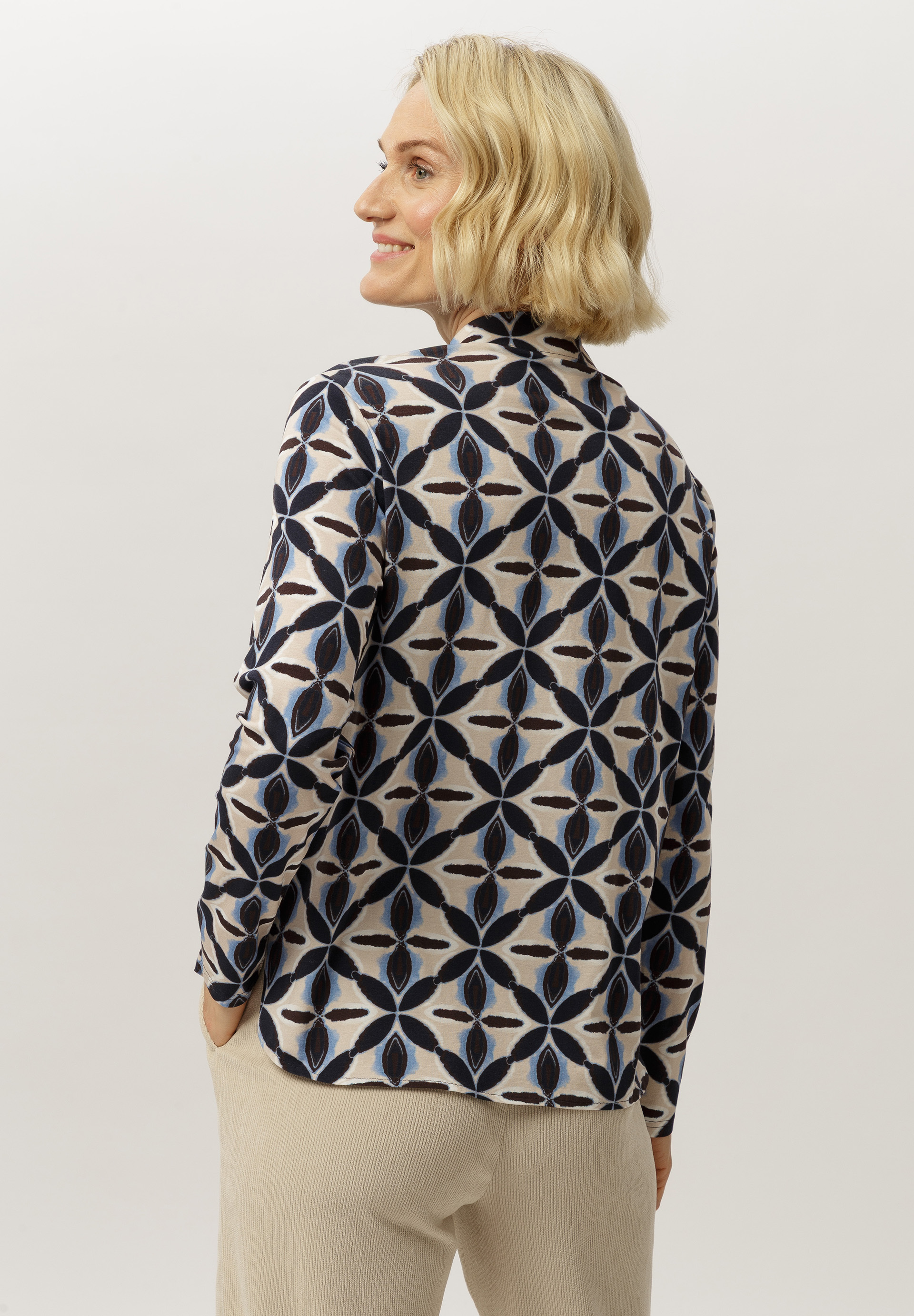 Bluse mit Allover-Print - Bild 2 Bluse mit Allover-Print - Bild 2