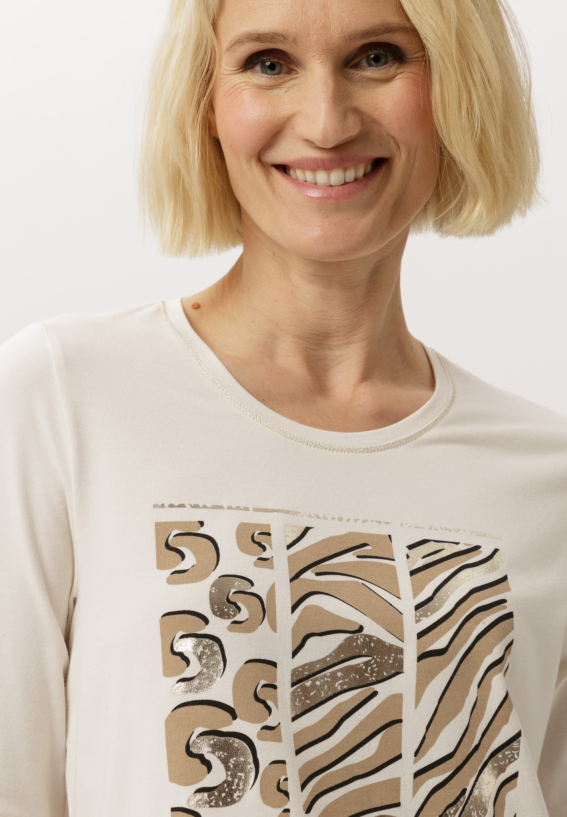 T-shirt, Erwachsener, Weiblich, Person, Frau