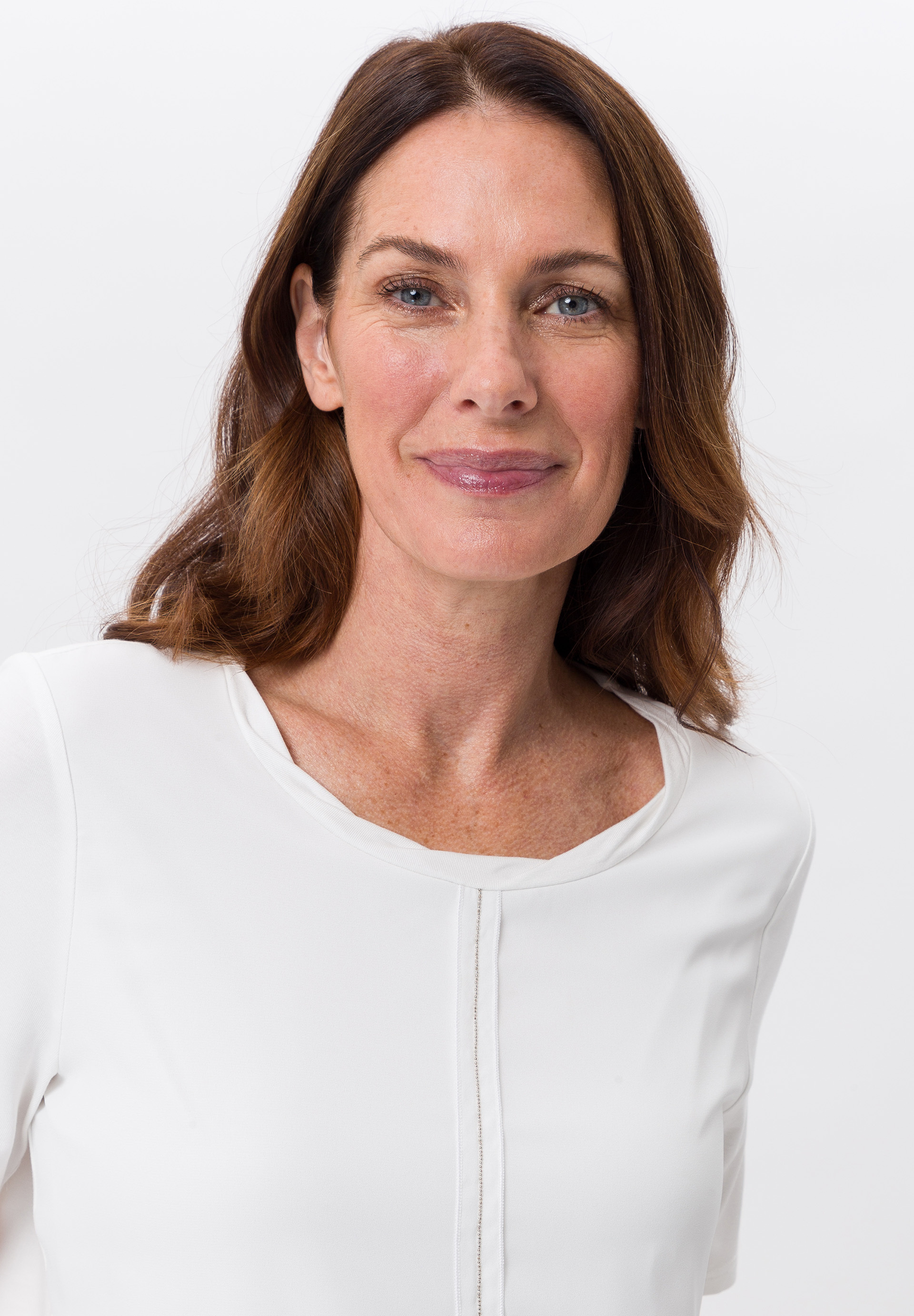 Blusenshirt mit dekorativer Mittelnaht - Bild 4 Blusenshirt mit dekorativer Mittelnaht - Bild 4