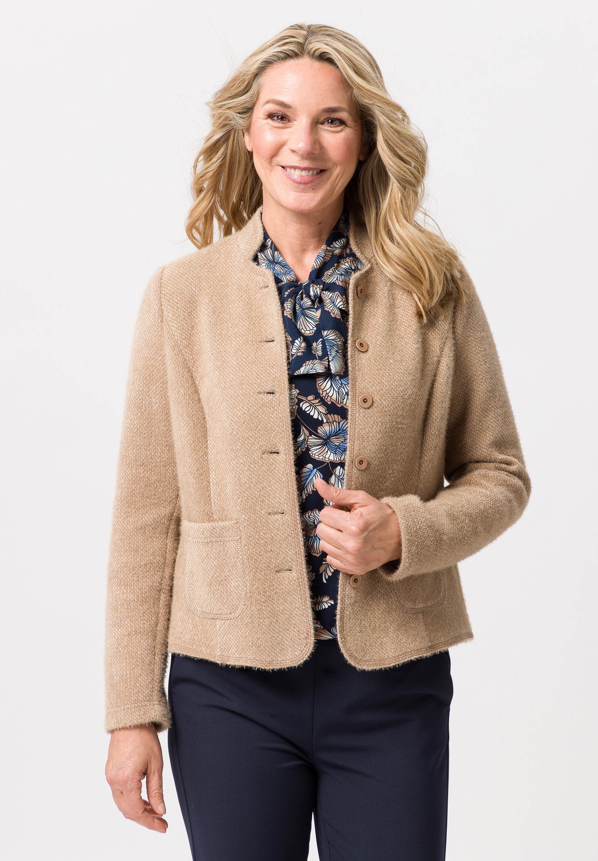 Strickjacke in  trendiger Strick-Optik - Produktbild 1