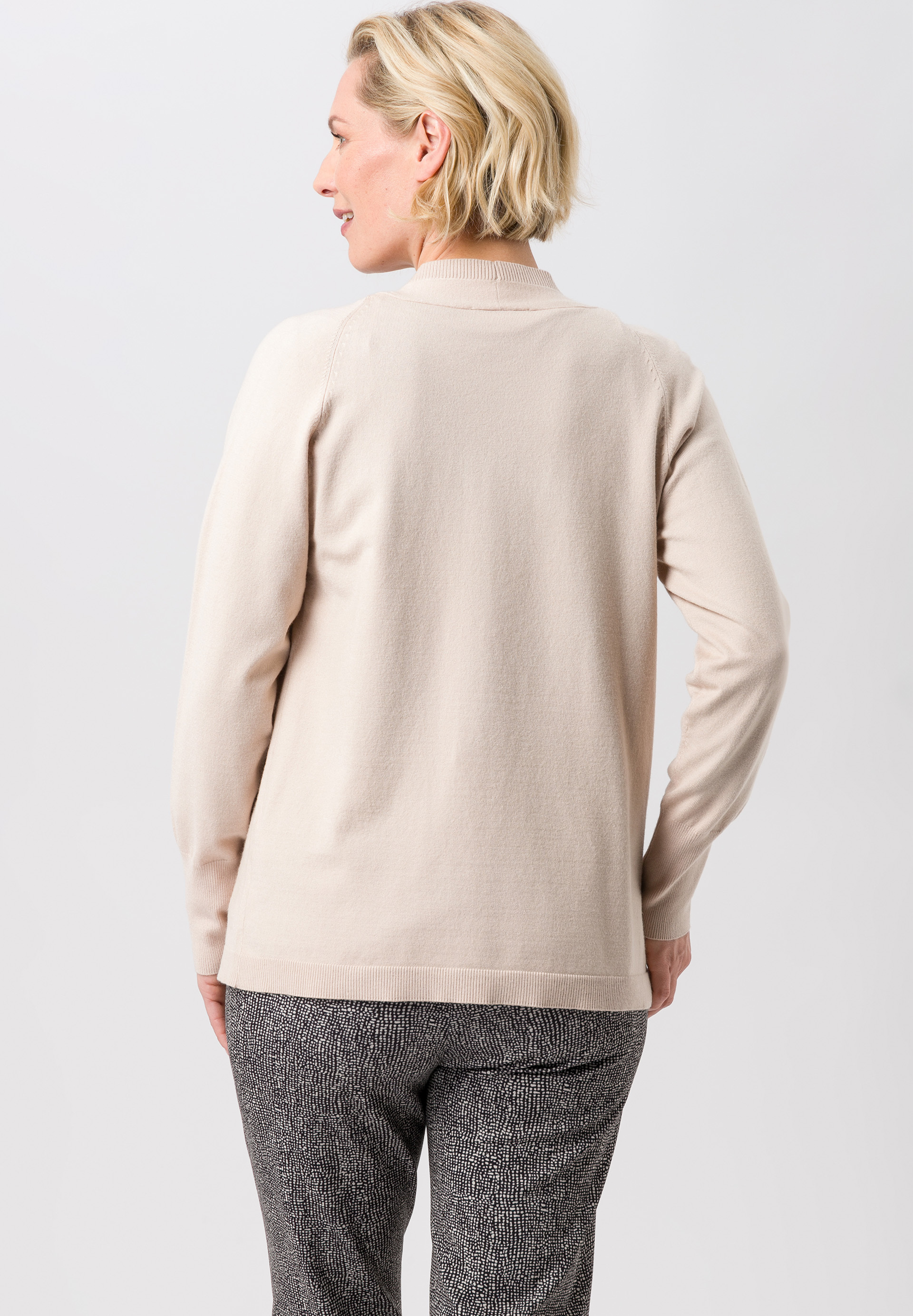 Langarm, Strickwaren, Pullover, Sweatshirt, Person, Langarm, Strickwaren, Pullover, Sweatshirt, Person, Langarm, Strickwaren, Pullover, Sweatshirt, Person, Langarm, Strickwaren, Pullover, Sweatshirt, Person