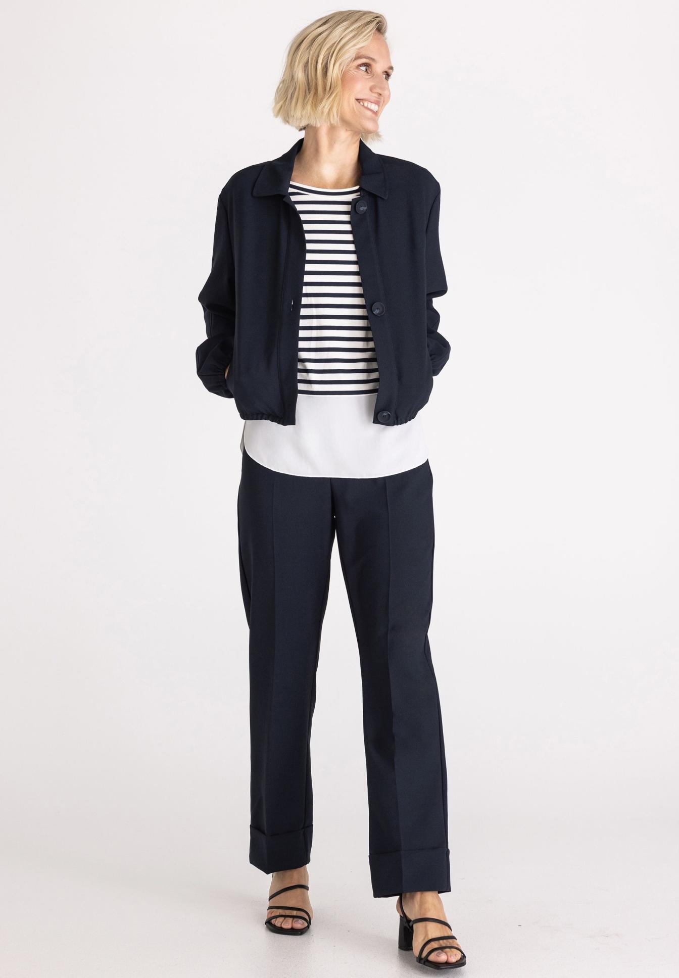 T-Shirt mit Kontrastsaum - Produktbild 2