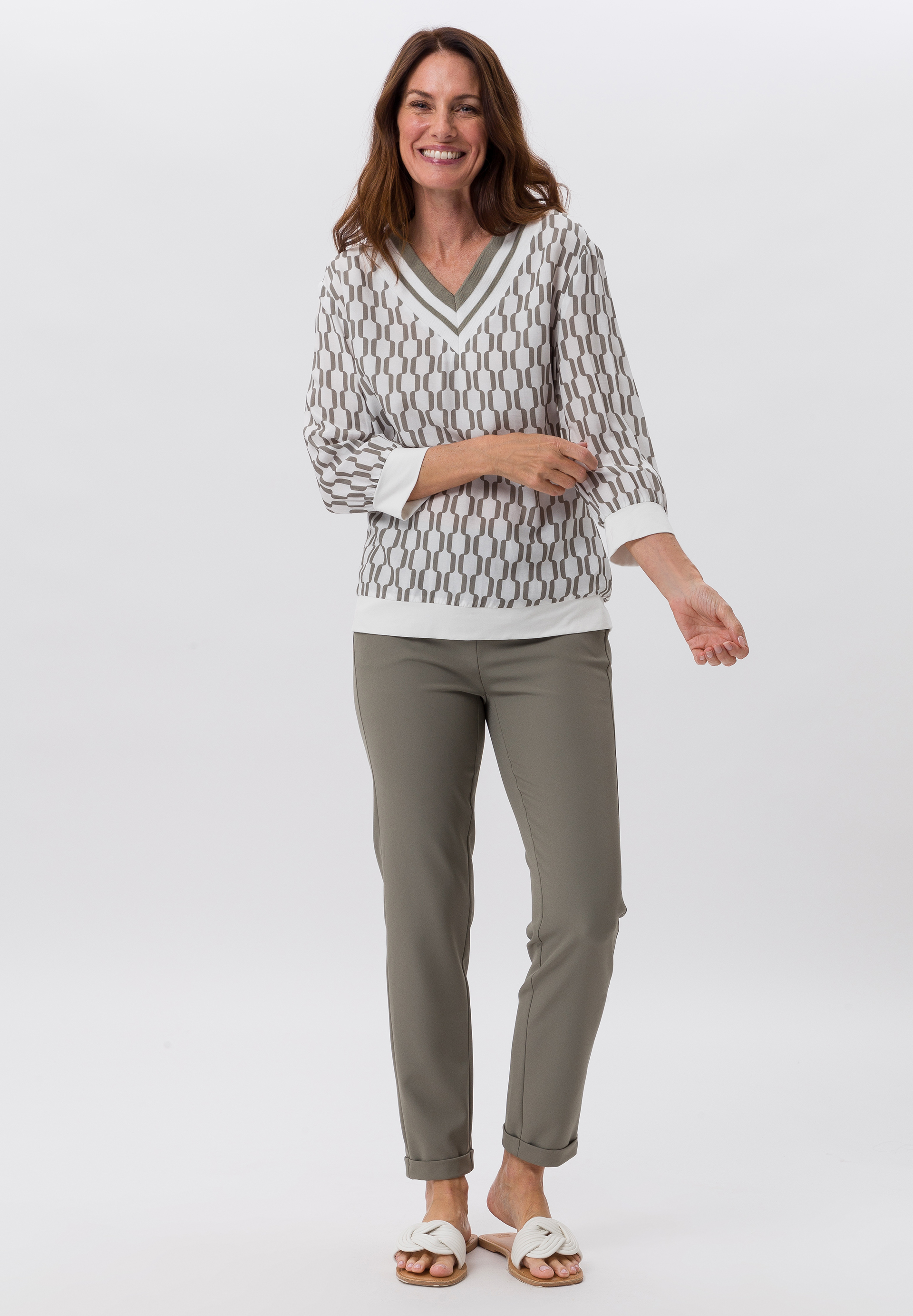 Blouse in a graphic design - Bild 3 Blouse in a graphic design - Bild 3