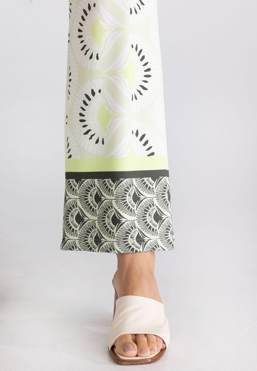 Kleid, Muster, Schuhwerk, Unterkante, Knöchel-Länge, maxi Kleid, Print Kleid, Spitzenmuster, zitronengelb, Offene Zehensandalen, Kleid, Maxi, Mustertapete, Lederimitat, Sandalen, Hose, Nähte, Stoffmuster, Bein, Sandale