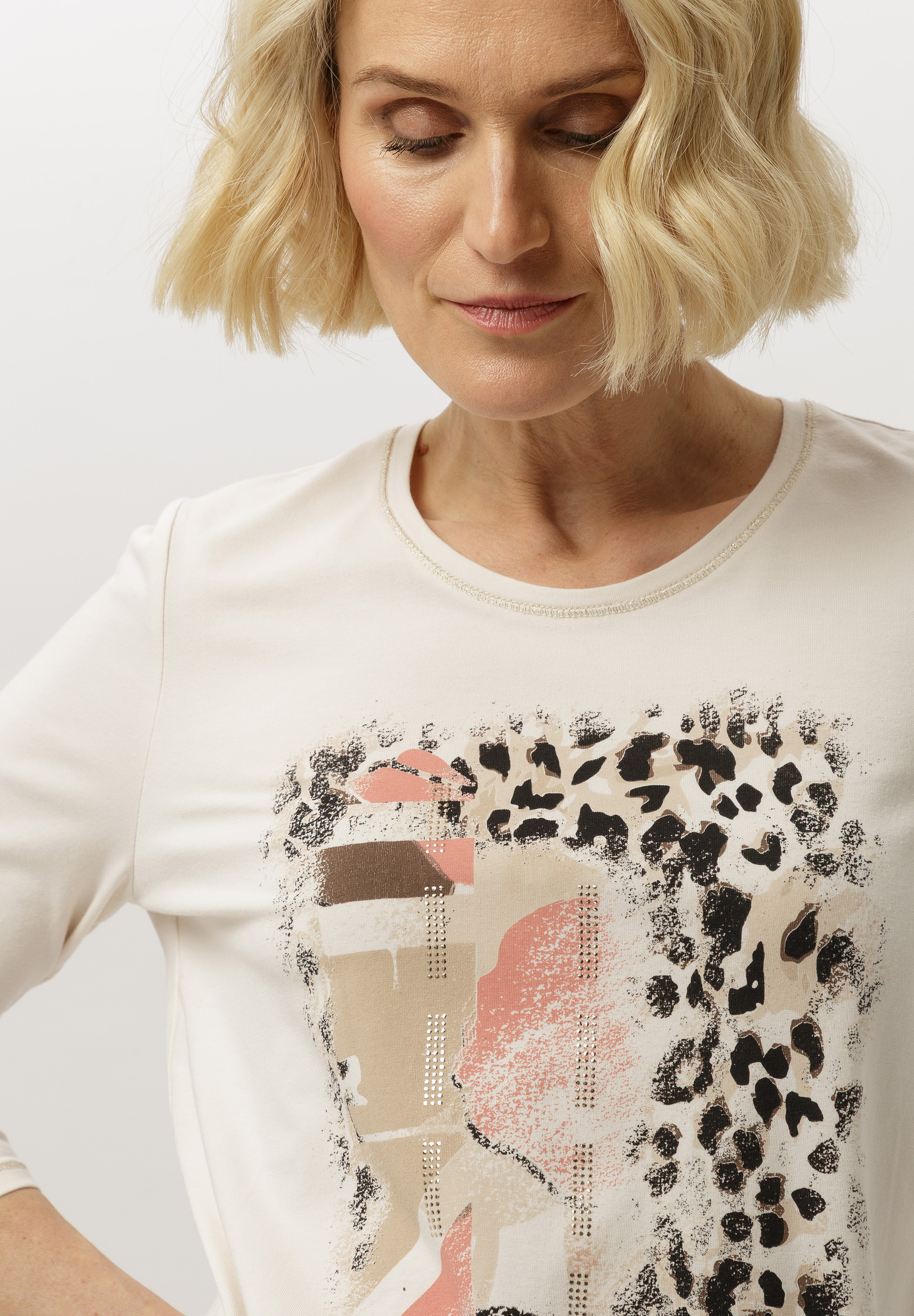 Shirt mit Placement-Print - Bild 4 T-shirt, Erwachsener, Weiblich, Person, Frau, T-shirt, Erwachsener, Weiblich, Person, Frau, T-shirt, Erwachsener, Weiblich, Person, Frau, T-shirt, Erwachsener, Weiblich, Person, Frau, T-shirt, Erwachsener, Weiblich, Person, Frau