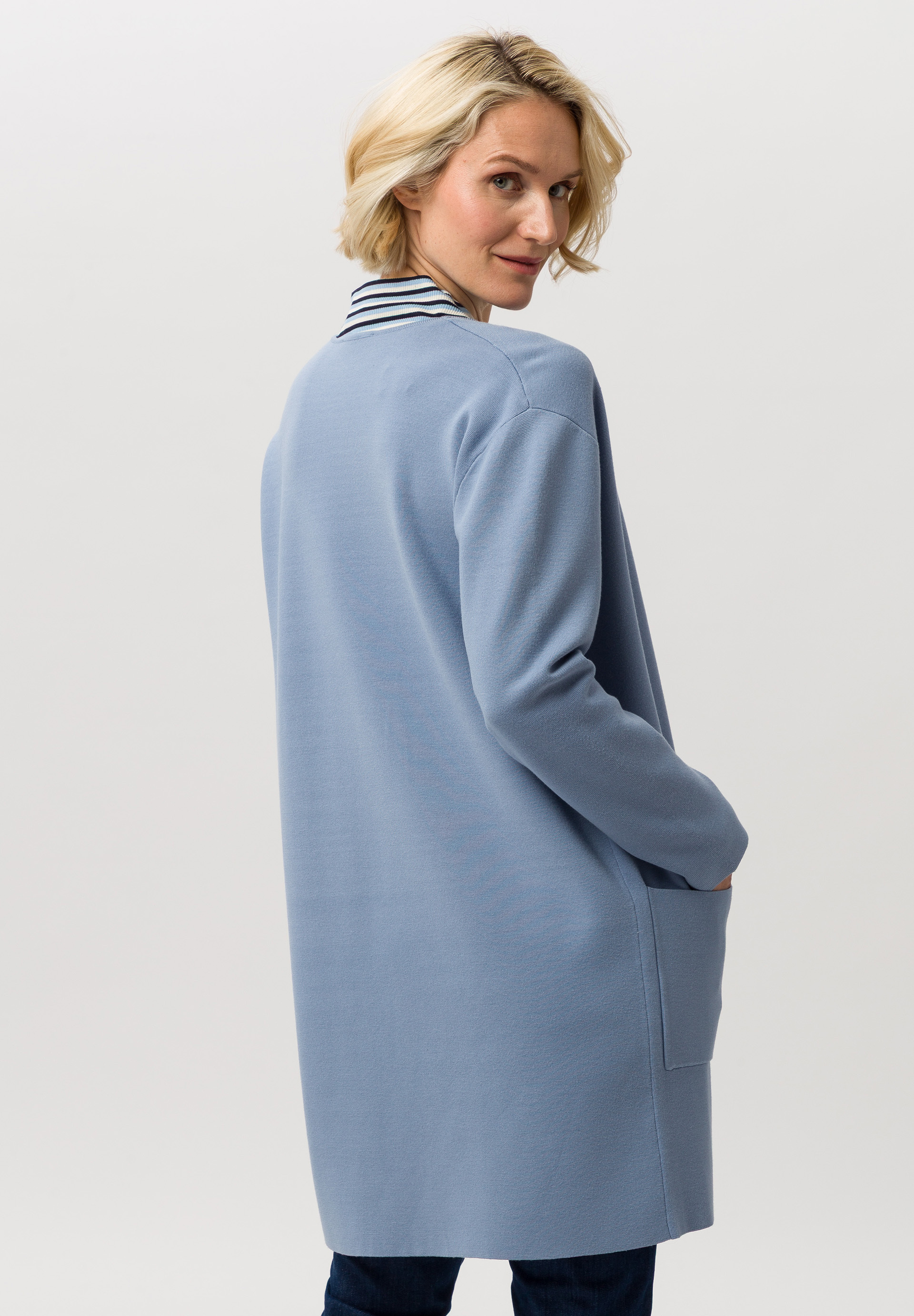 Strickjacke mit offenen Kanten - Bild 2