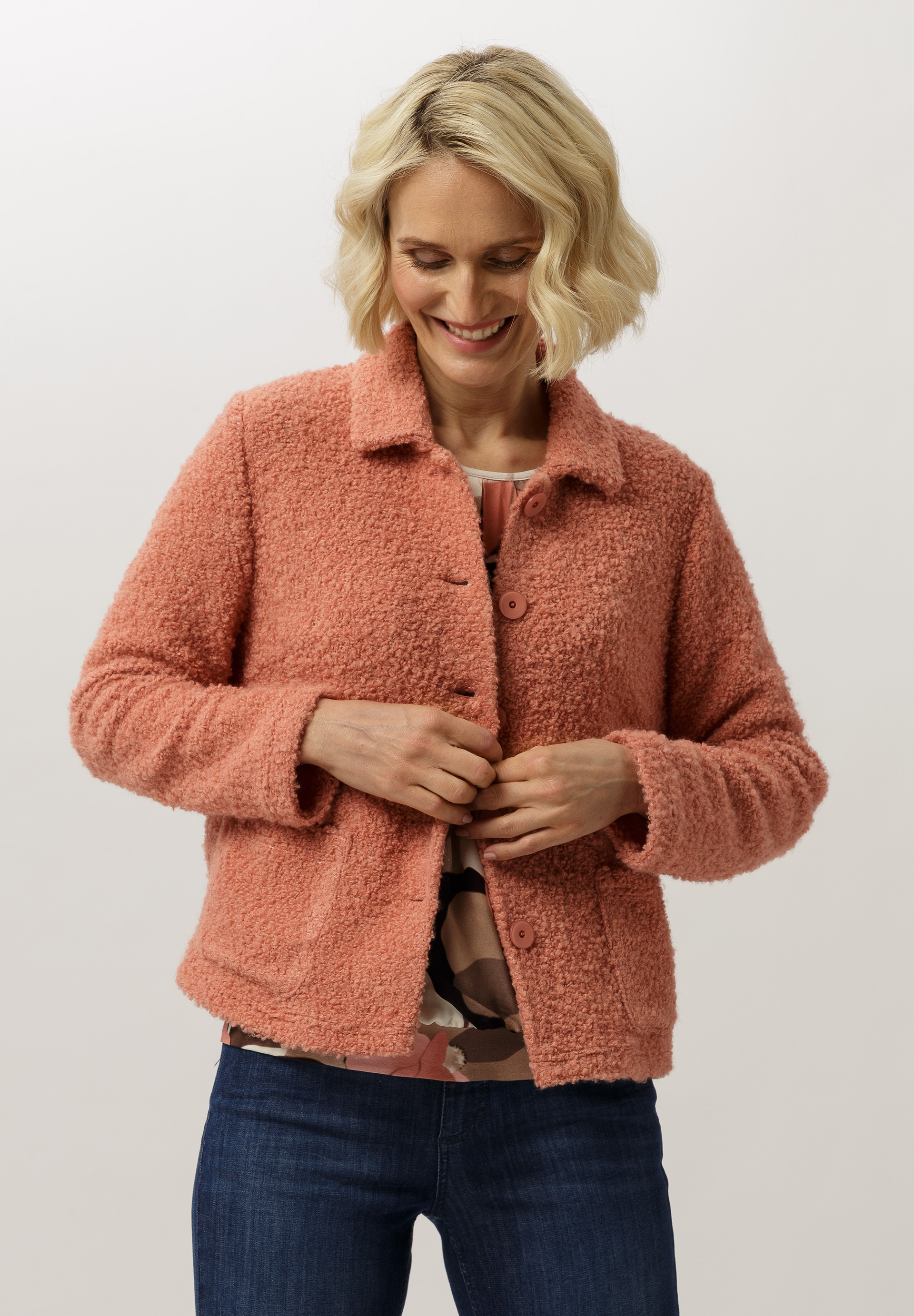 Cardigan Made from bouclé yarn - Product Image 1