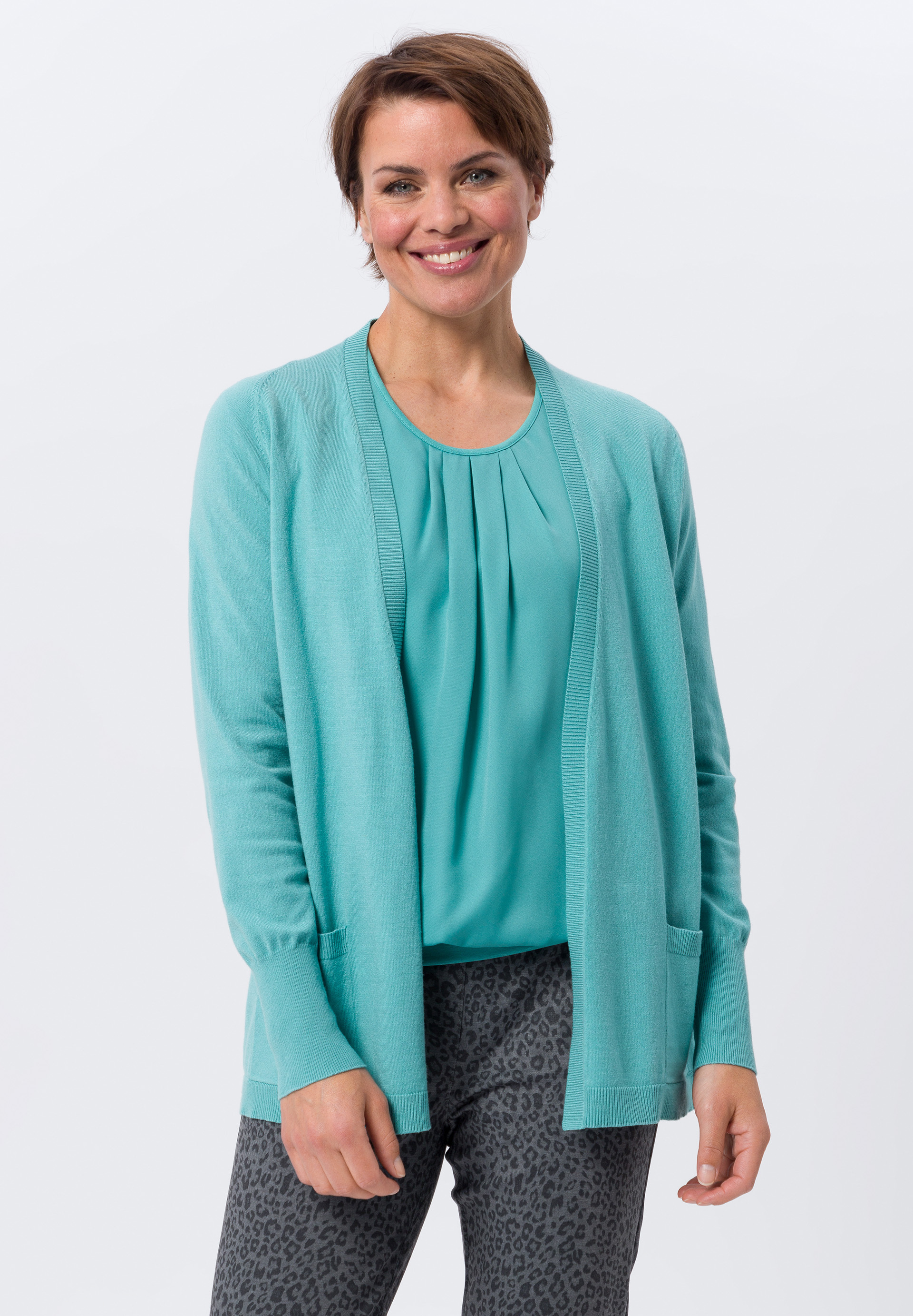 Strickjacke mit praktischen Saumtaschen - Produktbild 1