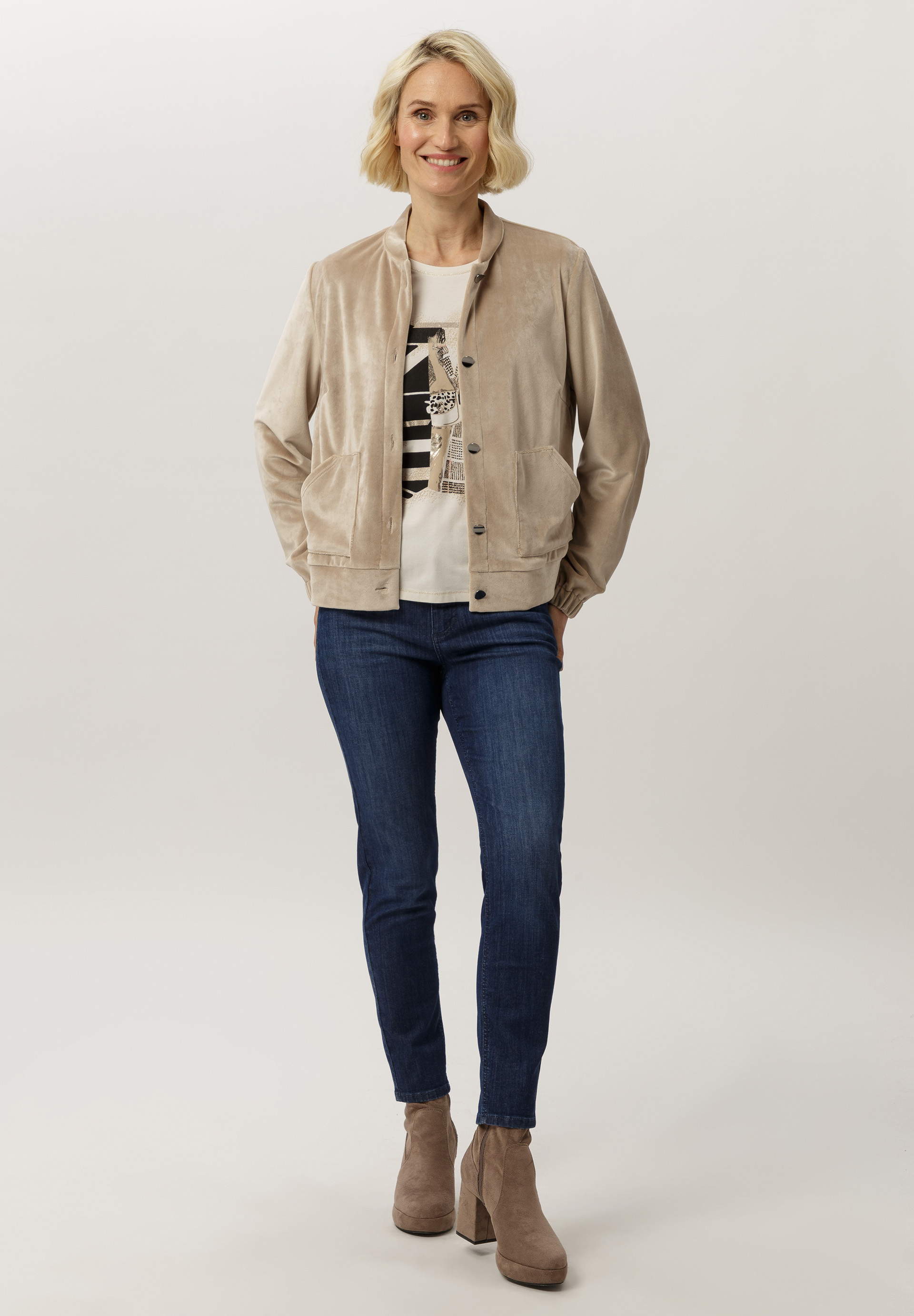Jacke aus softem Stretch-Samt - Produktbild 2