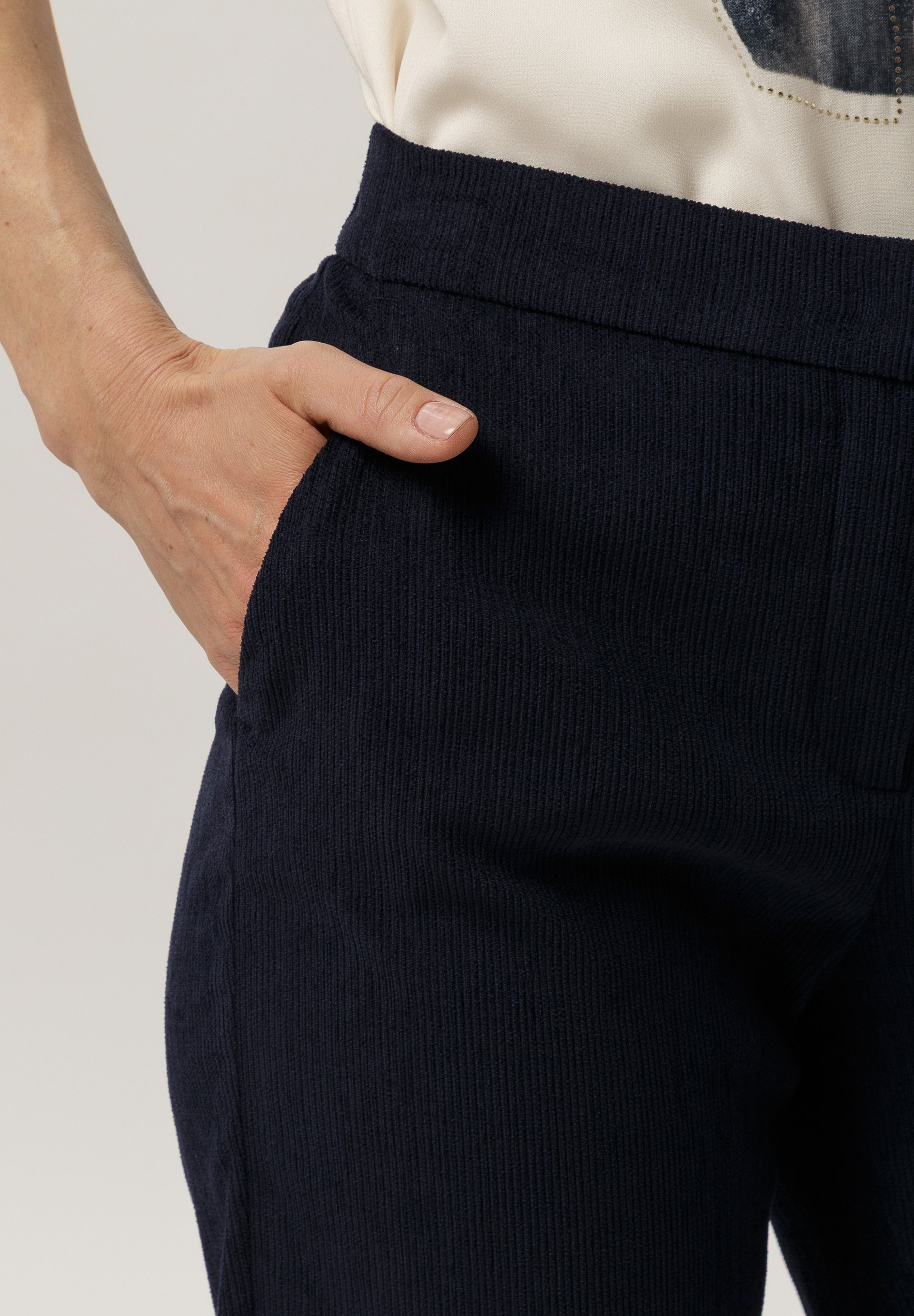 Bekleidung, Hosen, Person, Bekleidung, Hosen, Person, Bekleidung, Hosen, Person, Bekleidung, Hosen, Person, Bekleidung, Hosen, Person, Bekleidung, Hosen, Person, Bekleidung, Hosen, Person, Bekleidung, Hosen, Person, Bekleidung, Hosen, Person